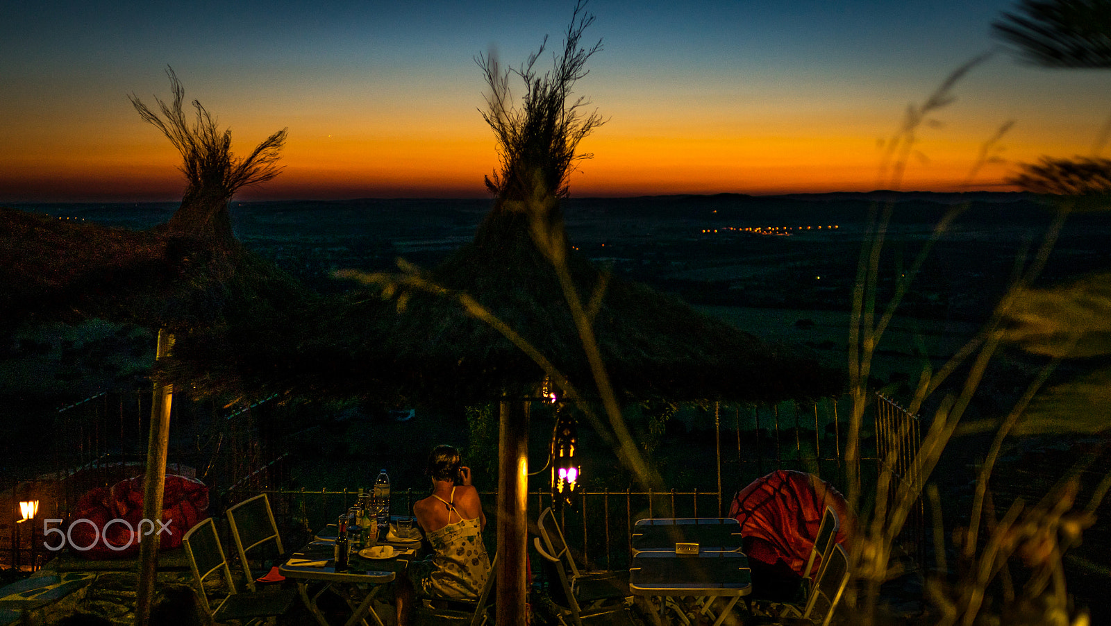 Sony a7R + Sony Sonnar T* E 24mm F1.8 ZA sample photo. Sunset in monsaraz photography