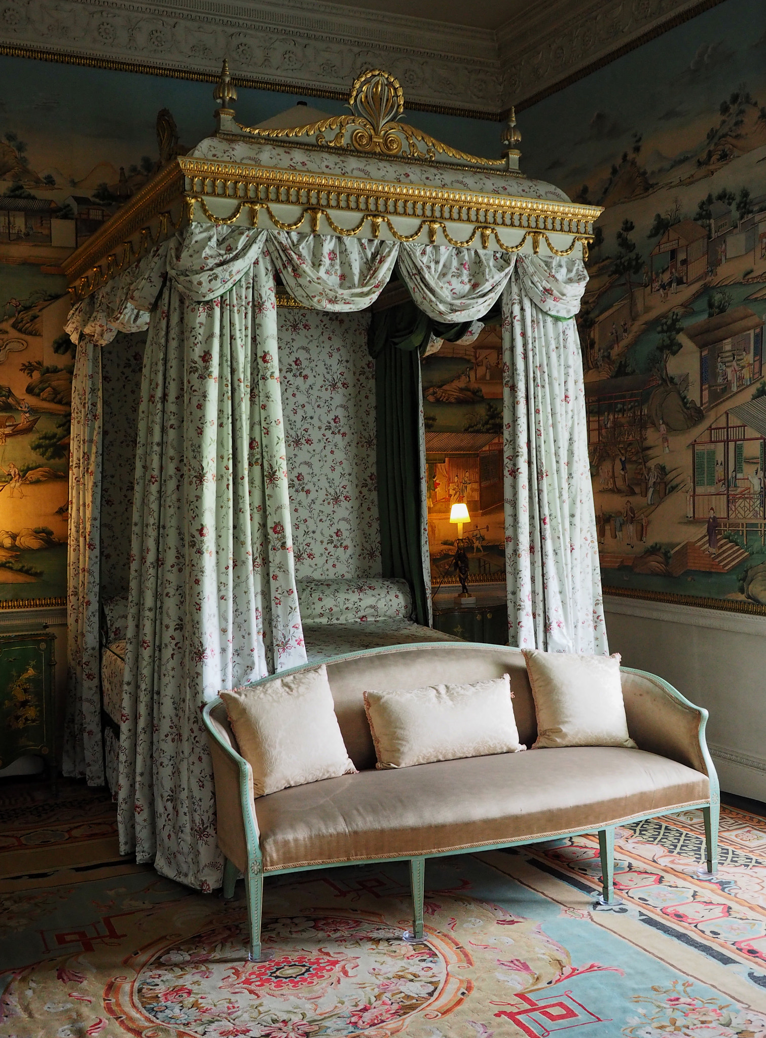 Olympus M.Zuiko Digital ED 12-40mm F2.8 Pro sample photo. Harewood house photography