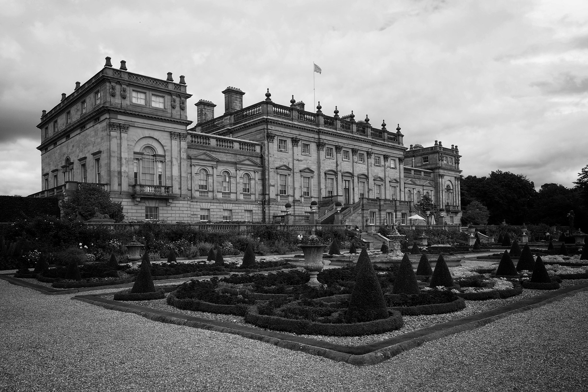 Olympus M.Zuiko Digital ED 12-40mm F2.8 Pro sample photo. Harewood house photography