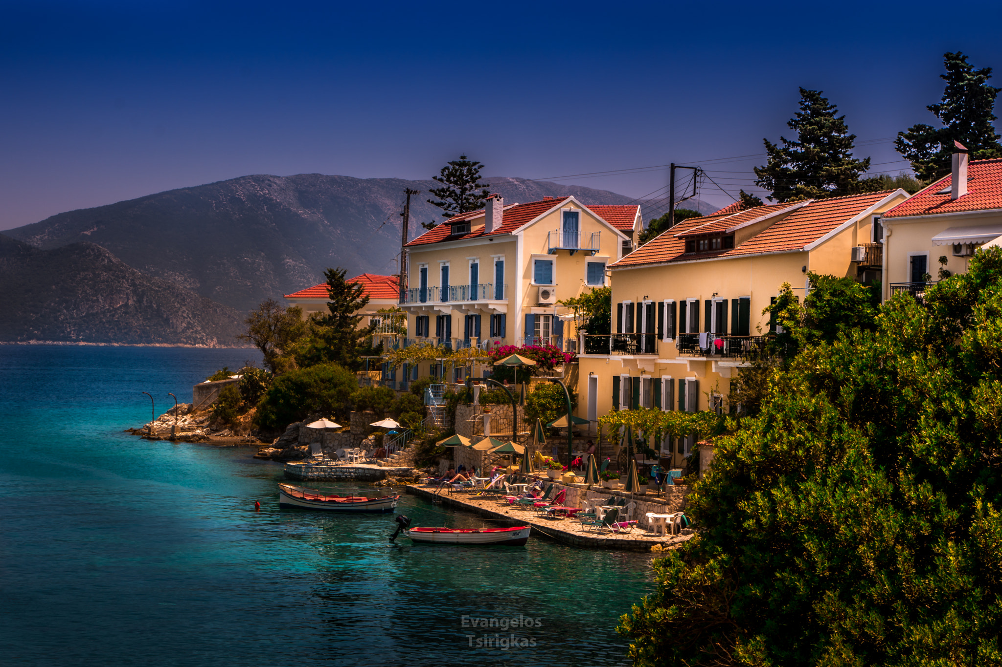 Samsung NX1 sample photo. Seaview accomondation photography