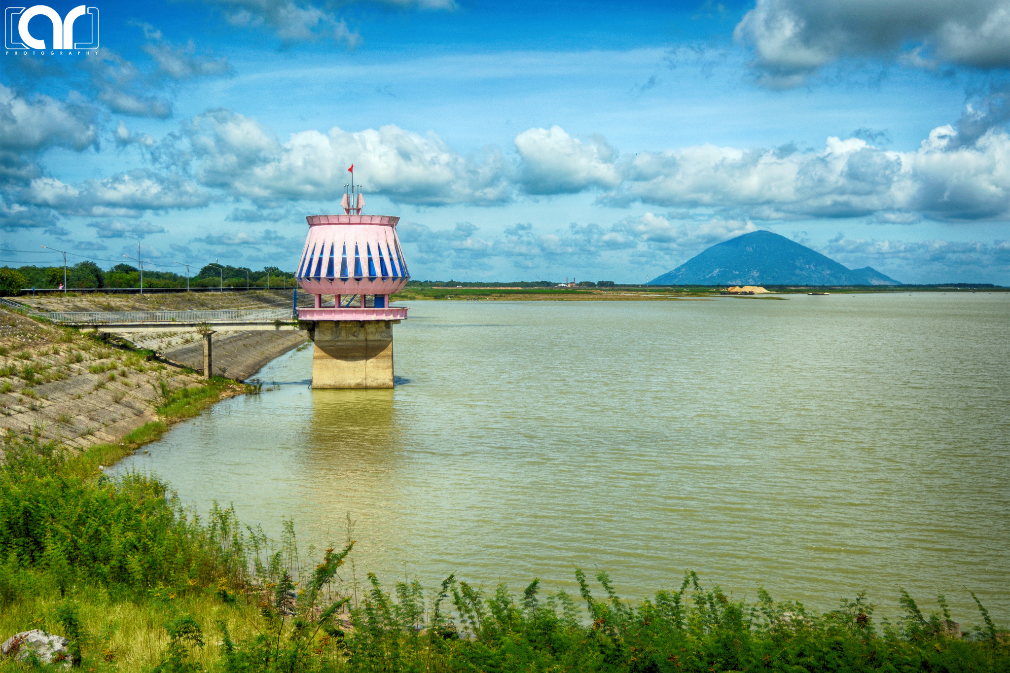 AF Zoom-Nikkor 35-70mm f/2.8D N sample photo. Dau tieng lake photography