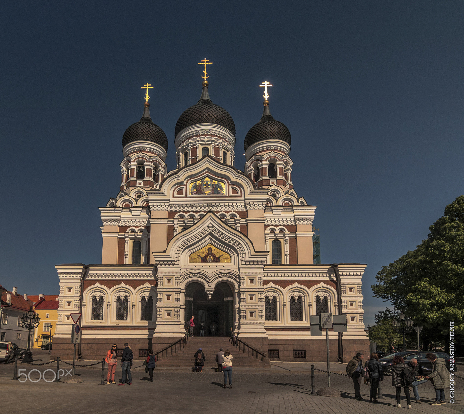 Tokina AT-X Pro 11-16mm F2.8 DX sample photo. Alexander nevsky cathedral photography