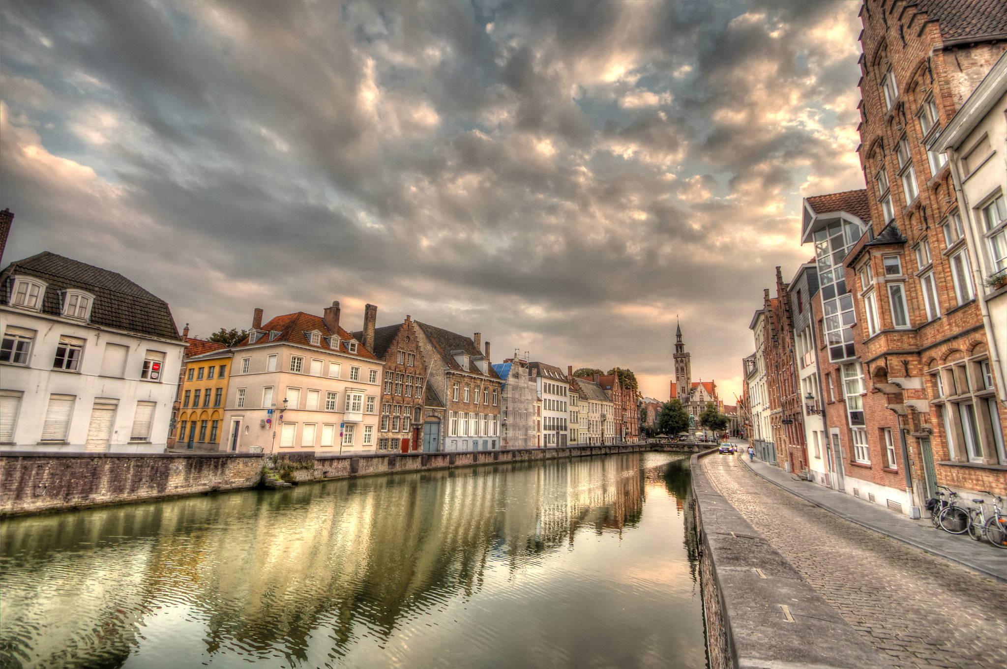 Sigma 10-20mm F3.5 EX DC HSM sample photo. Bruges canal photography