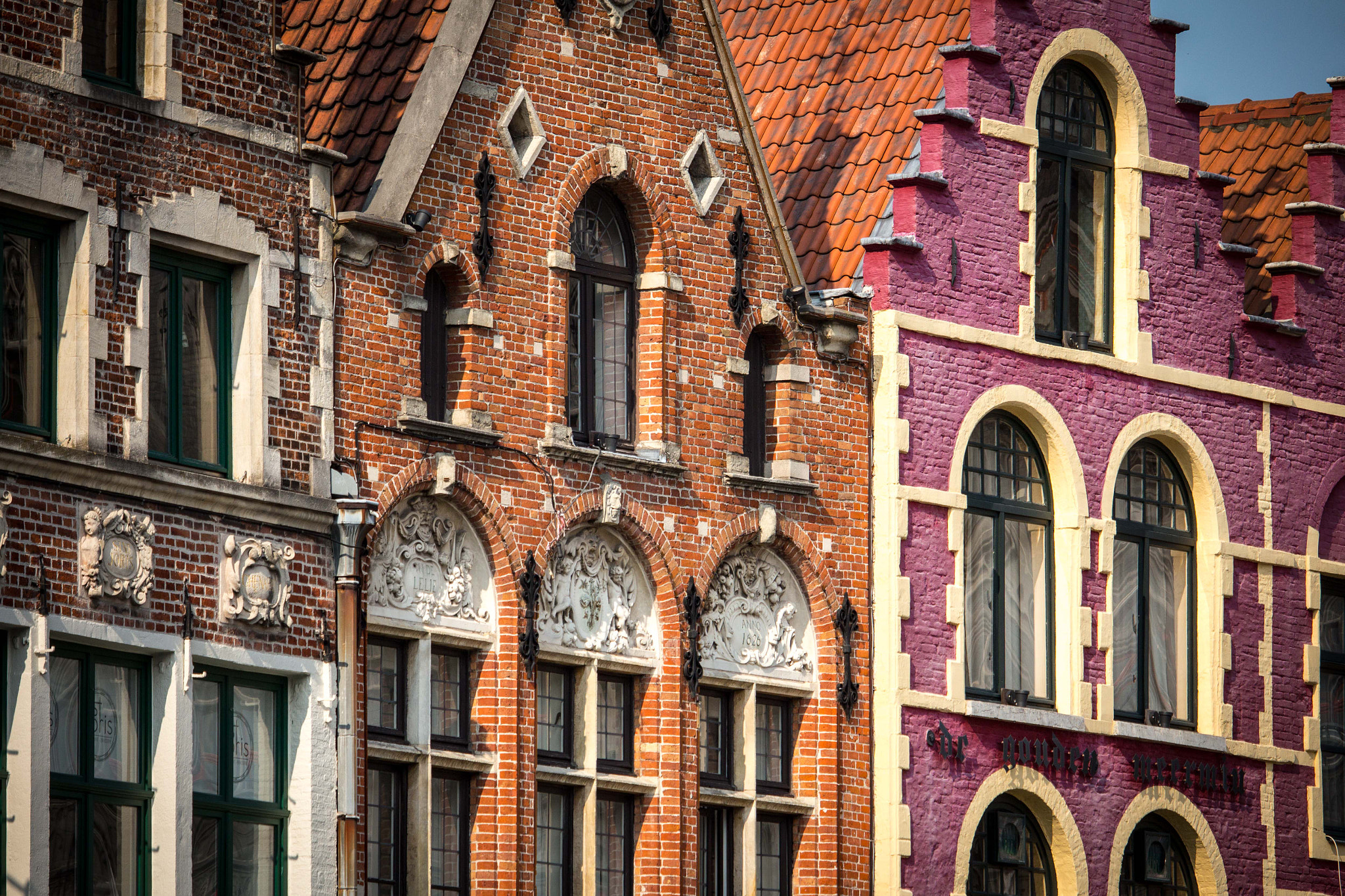 Canon EF-S 55-250mm F4-5.6 IS STM sample photo. Colors of bruges photography