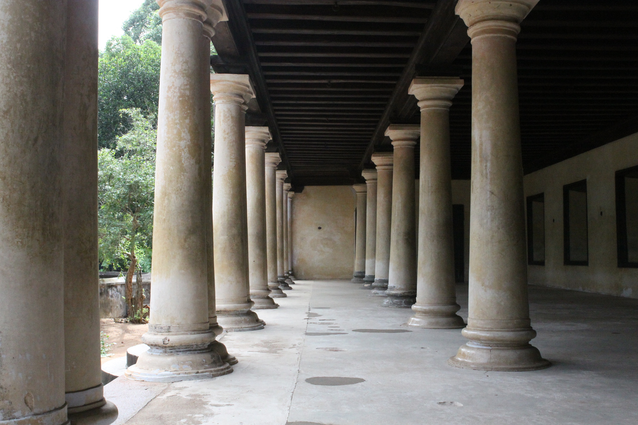Canon EOS 50D + Canon EF 24-70mm F2.8L USM sample photo. Indravilasam (guest house) photography