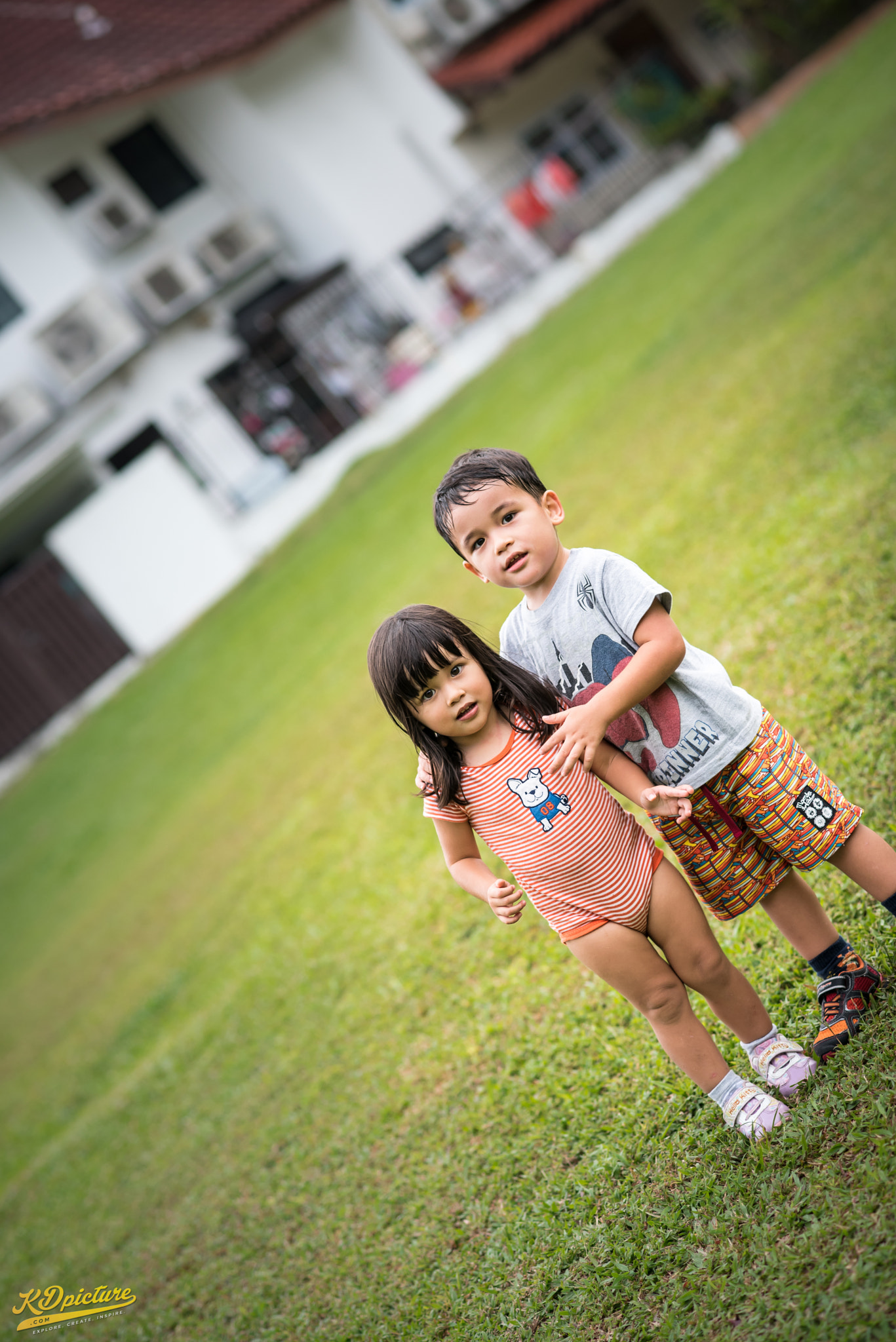Nikon D750 + AF Nikkor 85mm f/1.8 sample photo. K people b photography