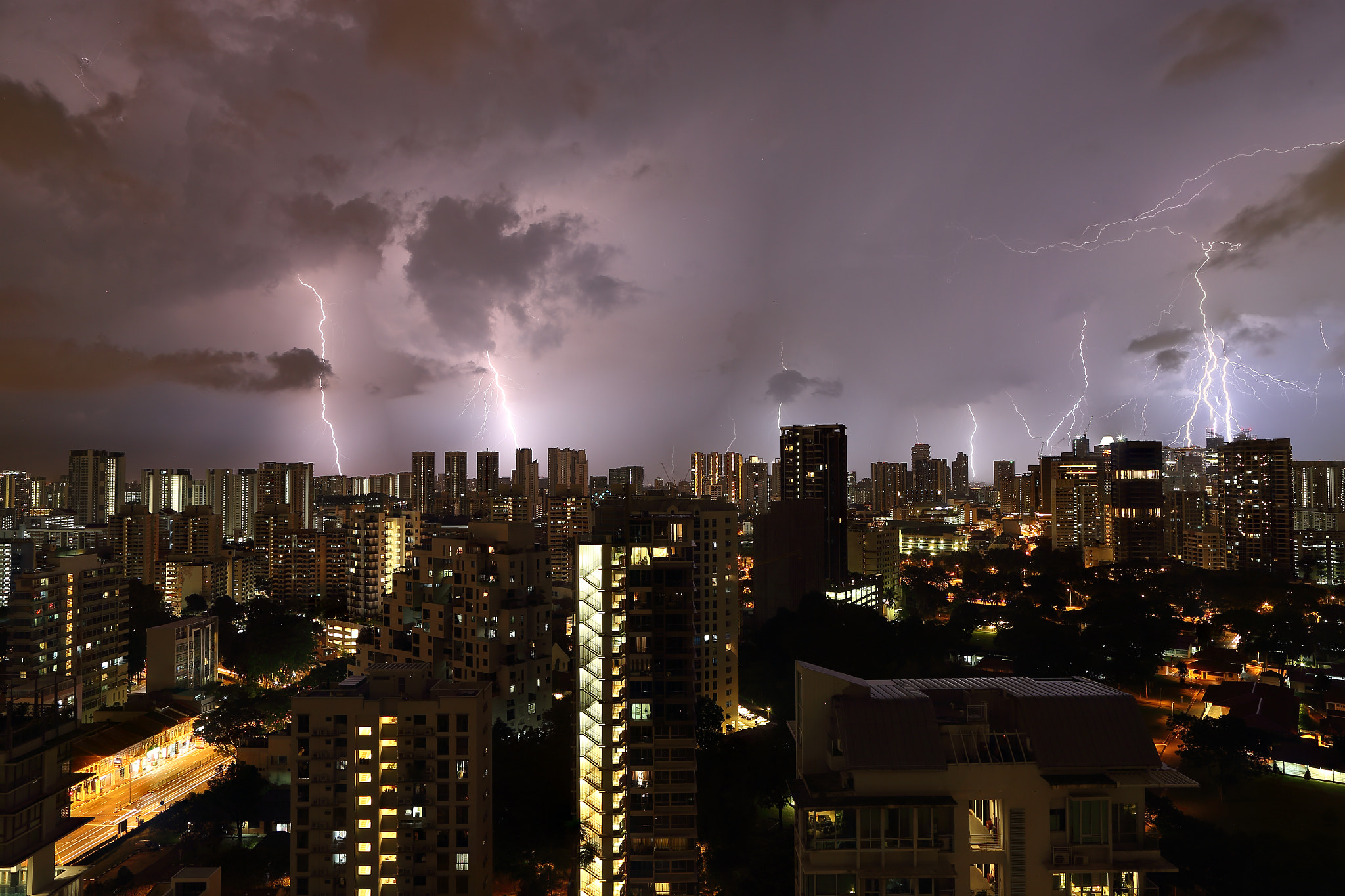 Canon EF 24mm F1.4L II USM sample photo. Stormy night photography