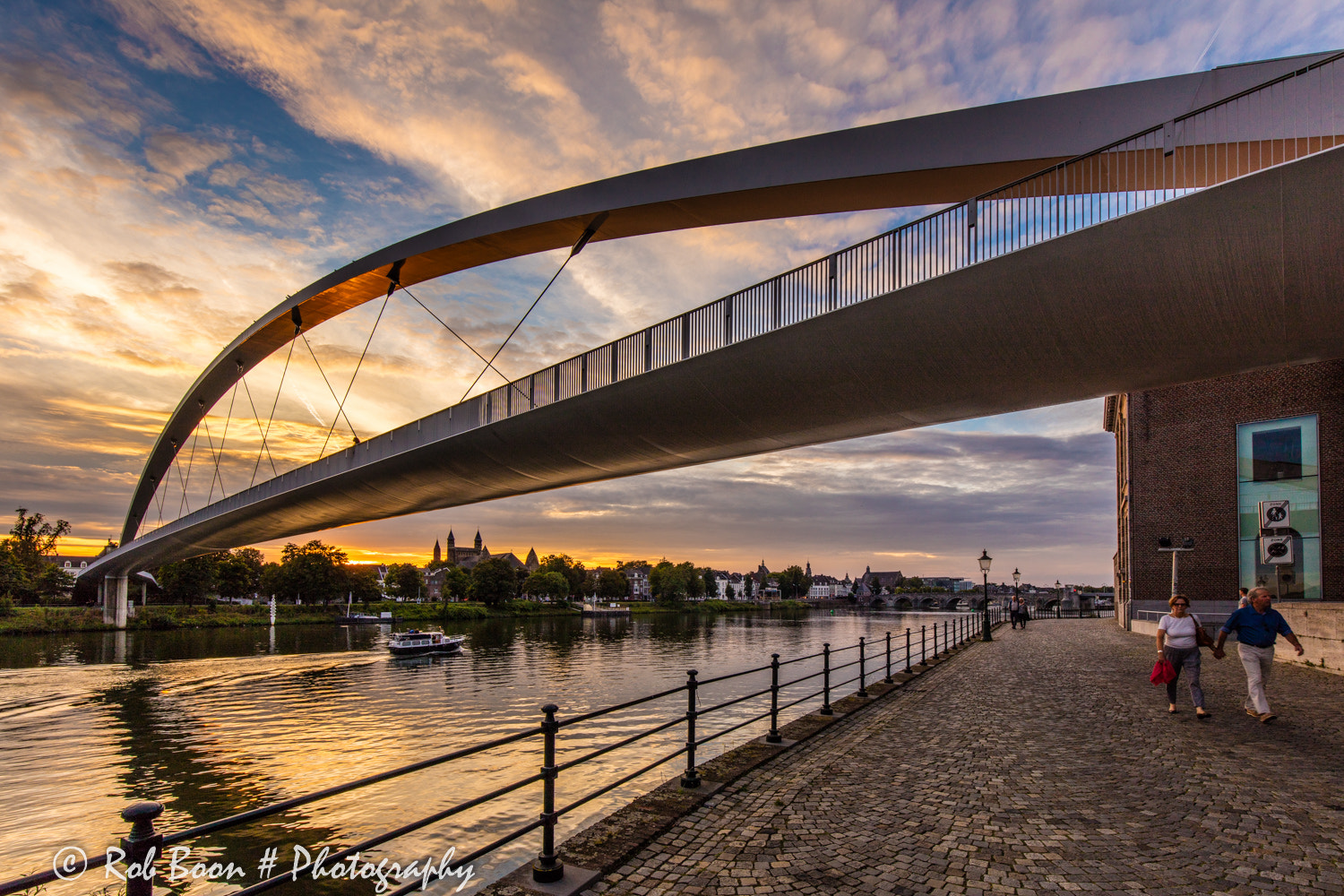 Canon EOS 5DS + Canon EF 16-35mm F4L IS USM sample photo. Hoeg brök @ sunset, maastricht 8 photography