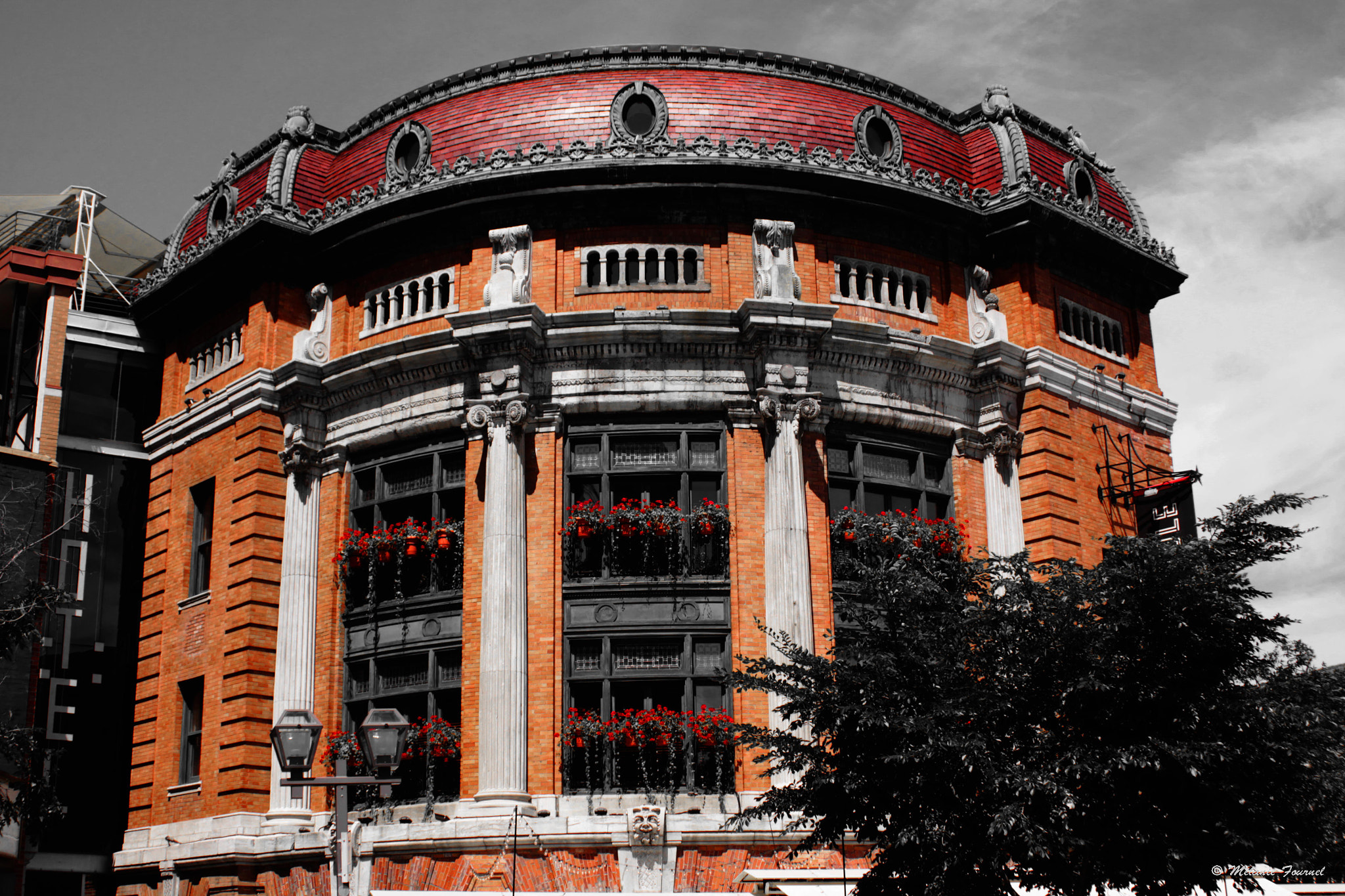 Canon EF 28-90mm f/4-5.6 sample photo. Capitole photography