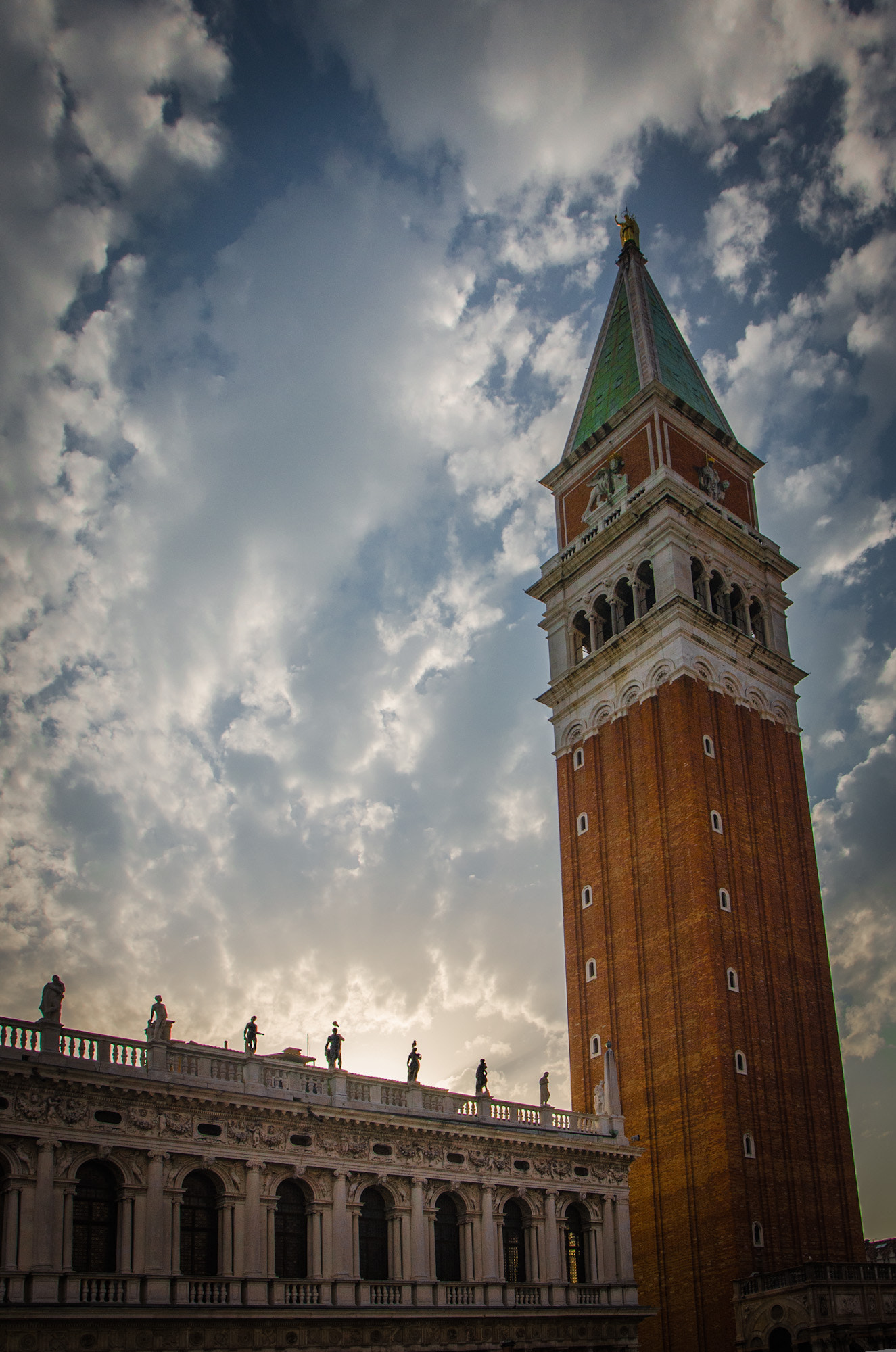 Sigma 17-70mm F2.8-4 DC Macro OS HSM sample photo. Venice sunset photography