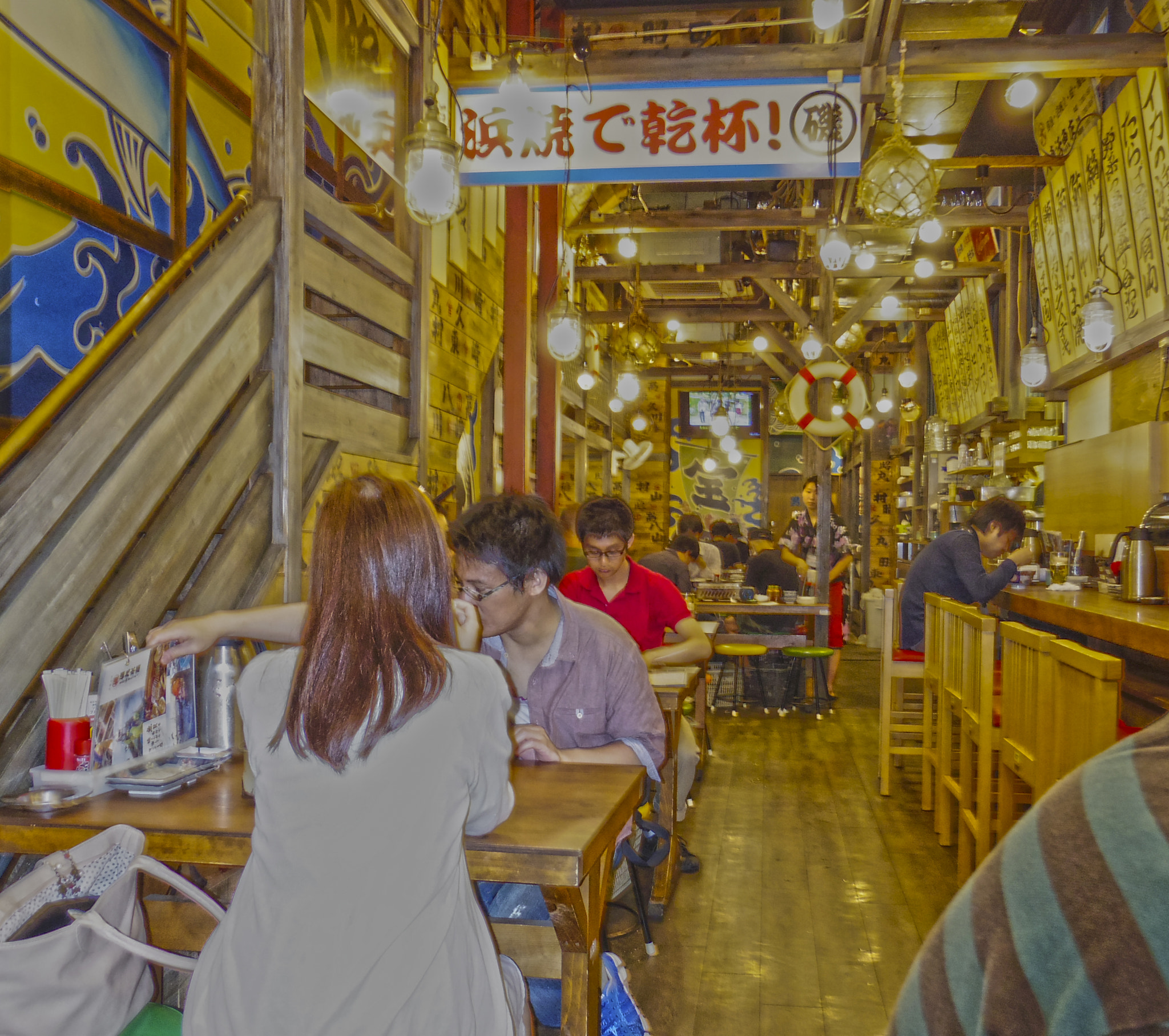 Pentax 02 Standard Zoom sample photo. Tokyo is everything at the same time photography