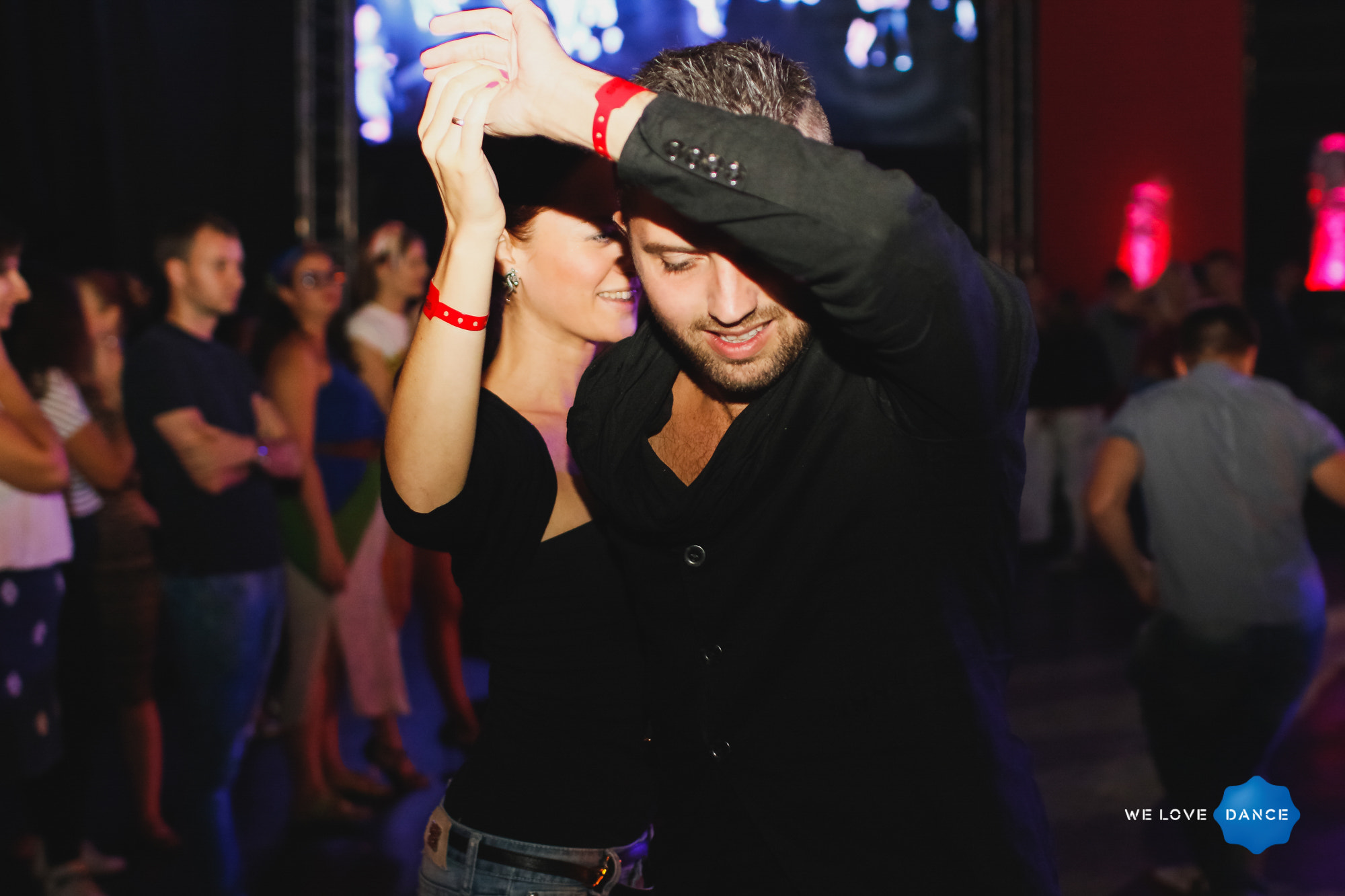 Canon EF 35mm F1.4L USM sample photo. Dancing photography