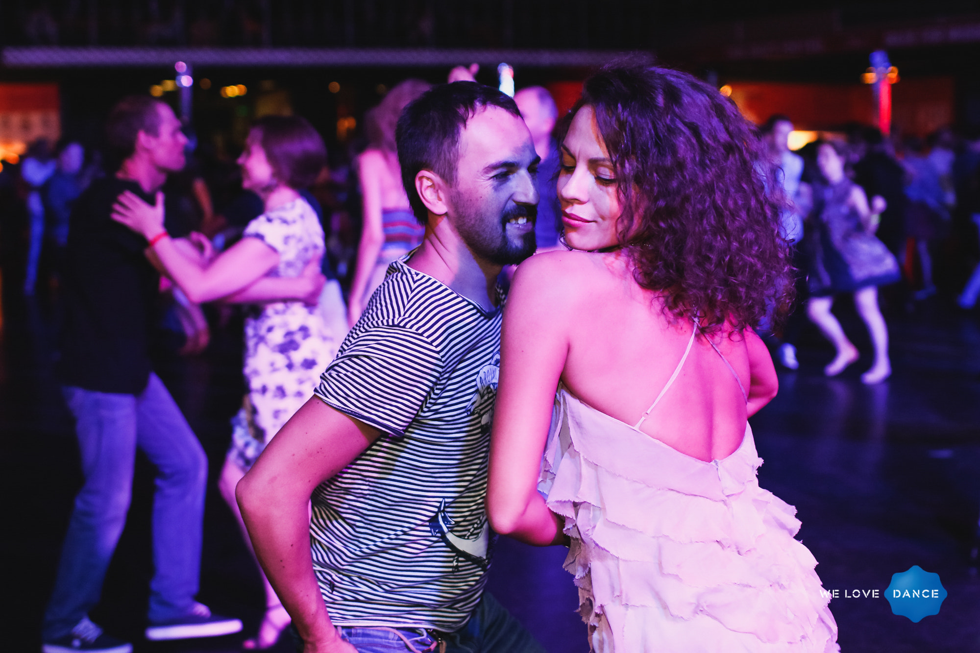 Canon EF 35mm F1.4L USM sample photo. Dancing photography