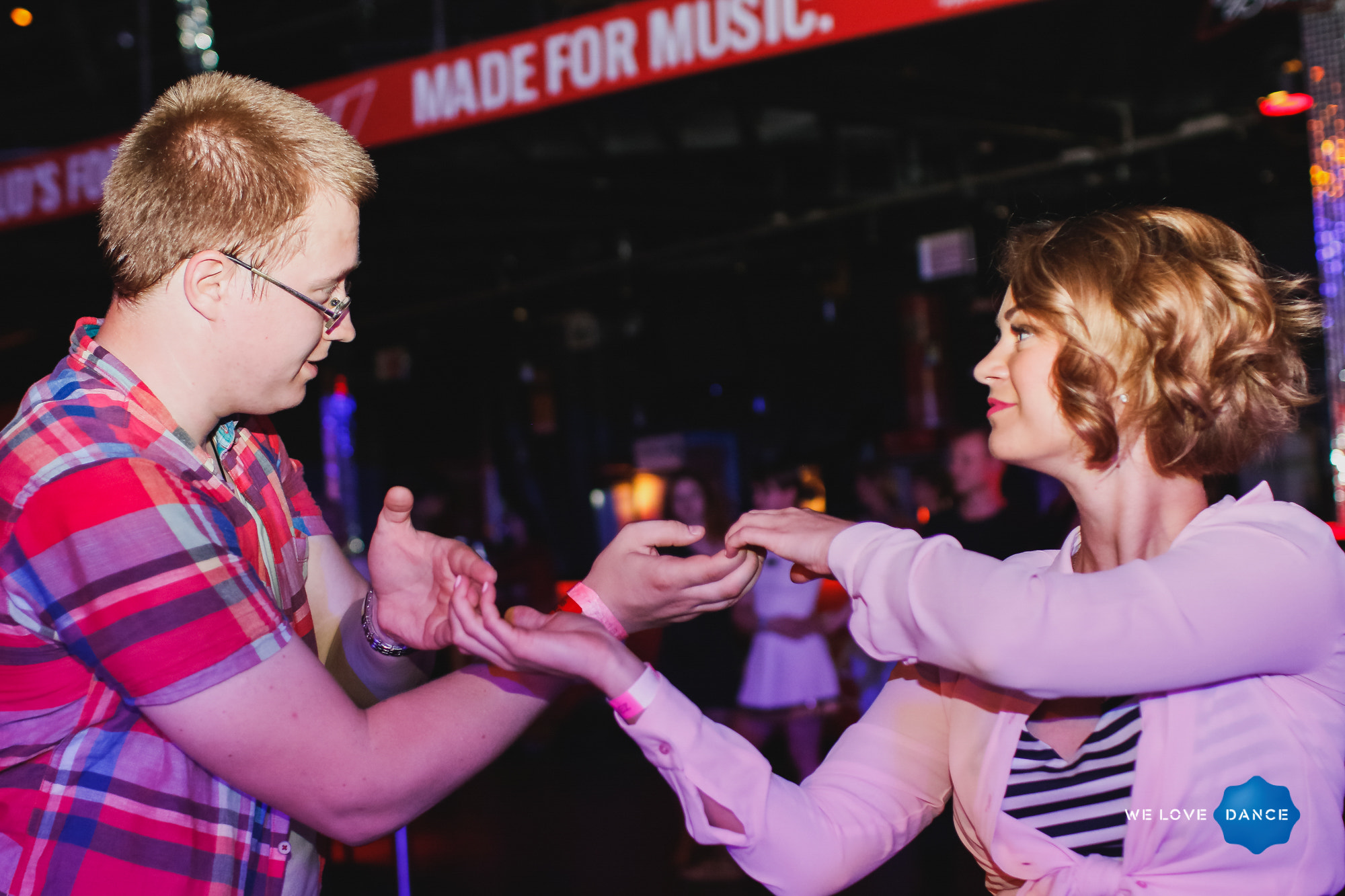 Canon EF 35mm F1.4L USM sample photo. Dancing photography