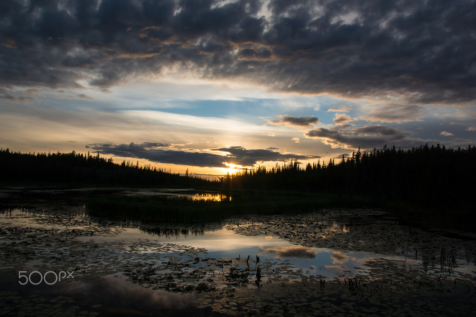 Sigma 17-70mm F2.8-4 DC Macro HSM sample photo. Midnight sunset photography