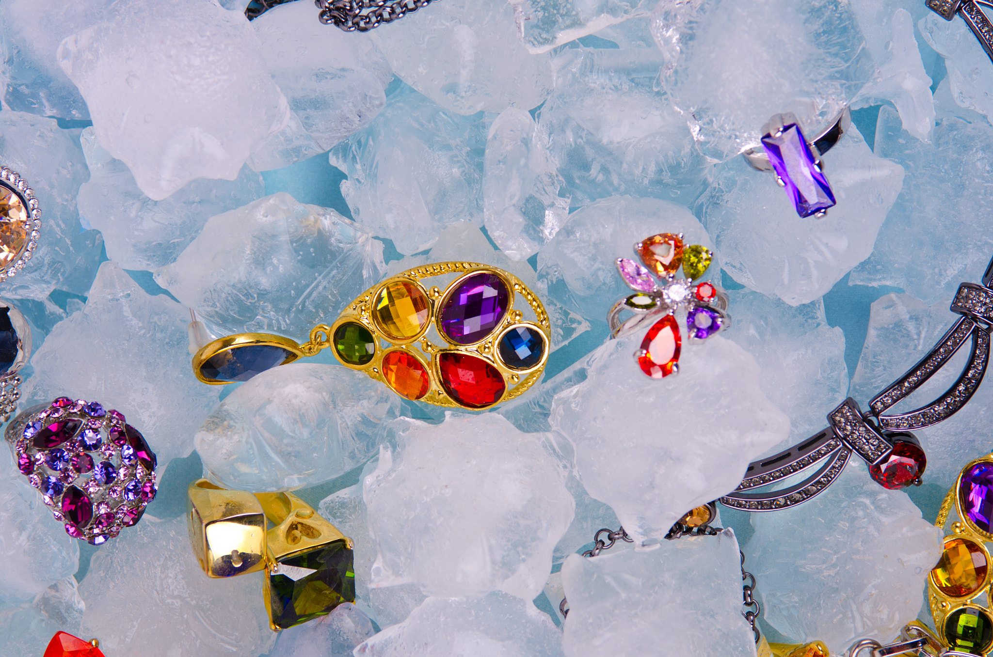 Nikon AF-S Nikkor 28-70mm F2.8 ED-IF sample photo. Jewels at ice photography