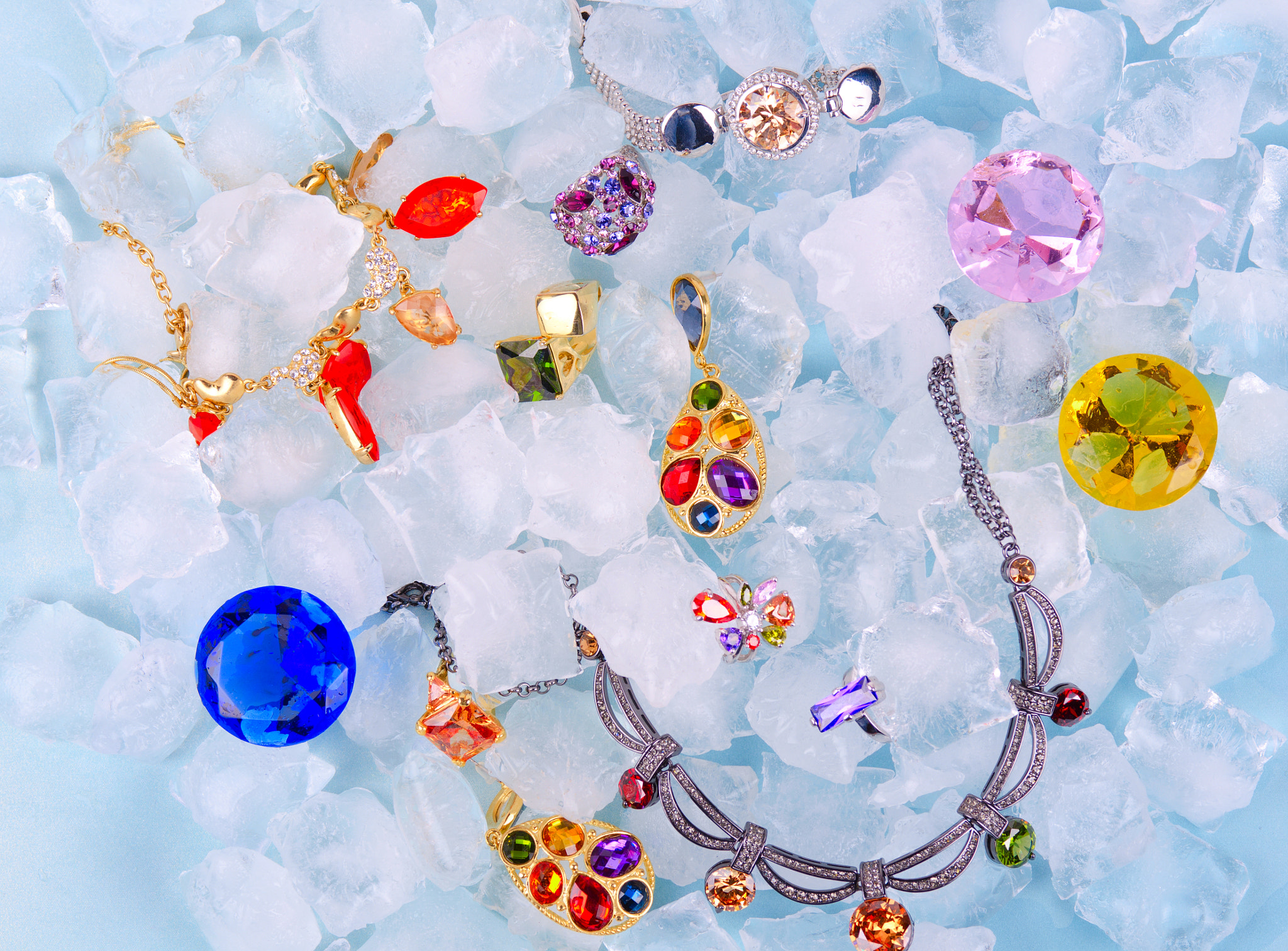 Nikon AF-S Nikkor 28-70mm F2.8 ED-IF sample photo. Jewels at ice photography