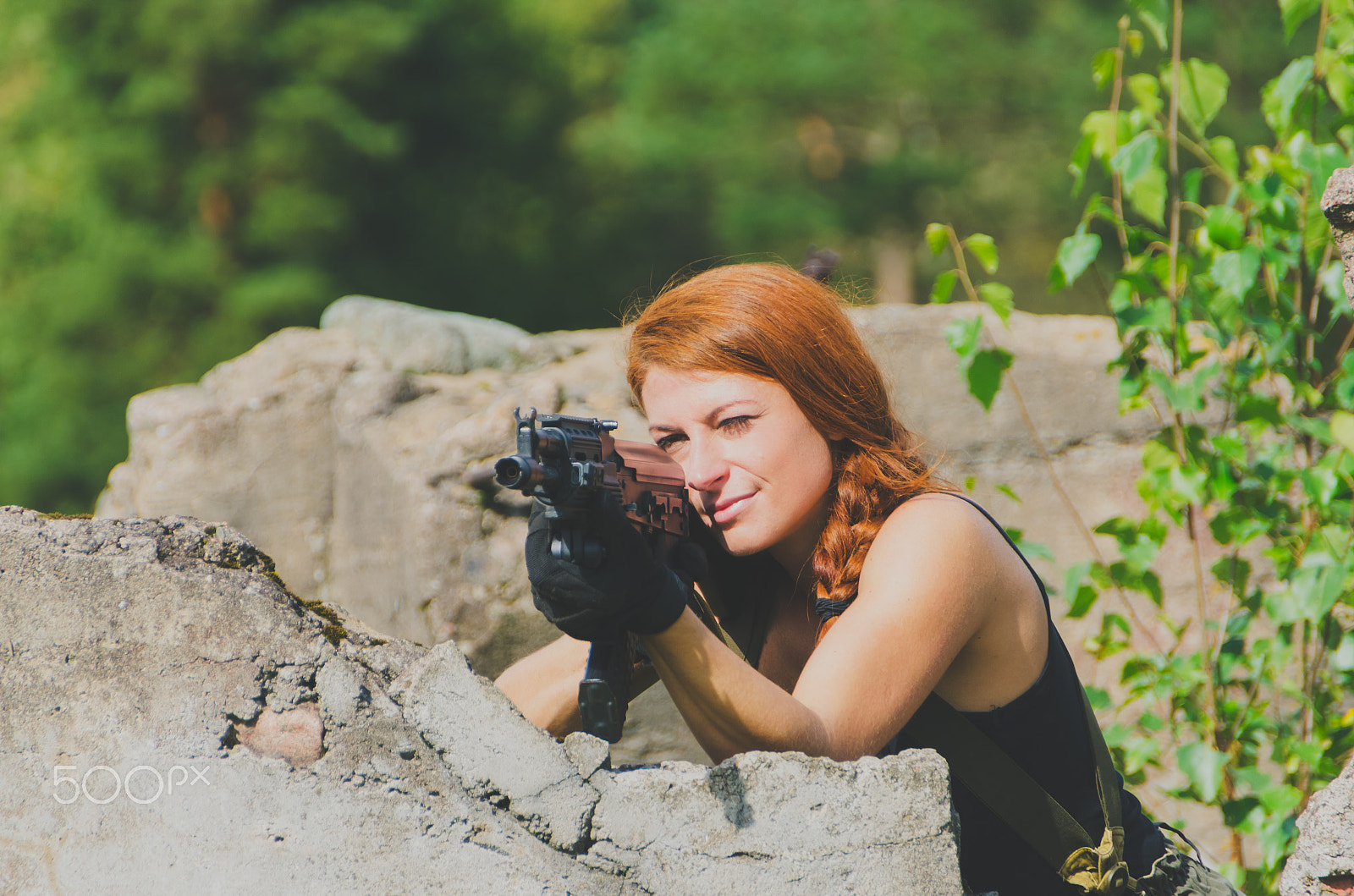 Sigma 18-250mm F3.5-6.3 DC OS HSM sample photo. Girl soldiers with guns photography
