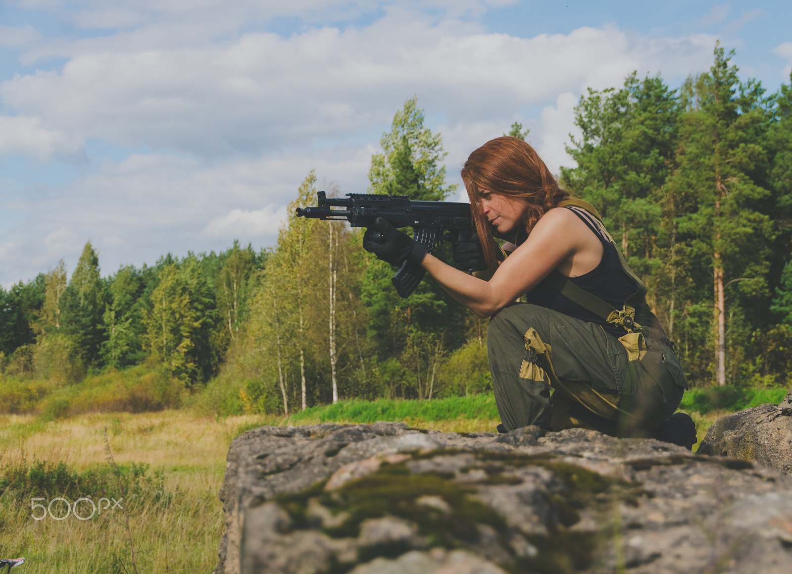 Nikon D7000 + Sigma 18-250mm F3.5-6.3 DC OS HSM sample photo. Girl soldiers with guns photography