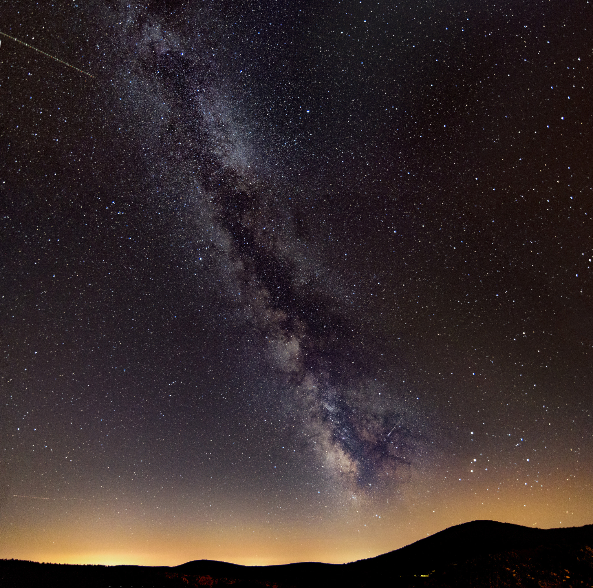 Tokina AT-X 16-28mm F2.8 Pro FX sample photo. Milkyway photography