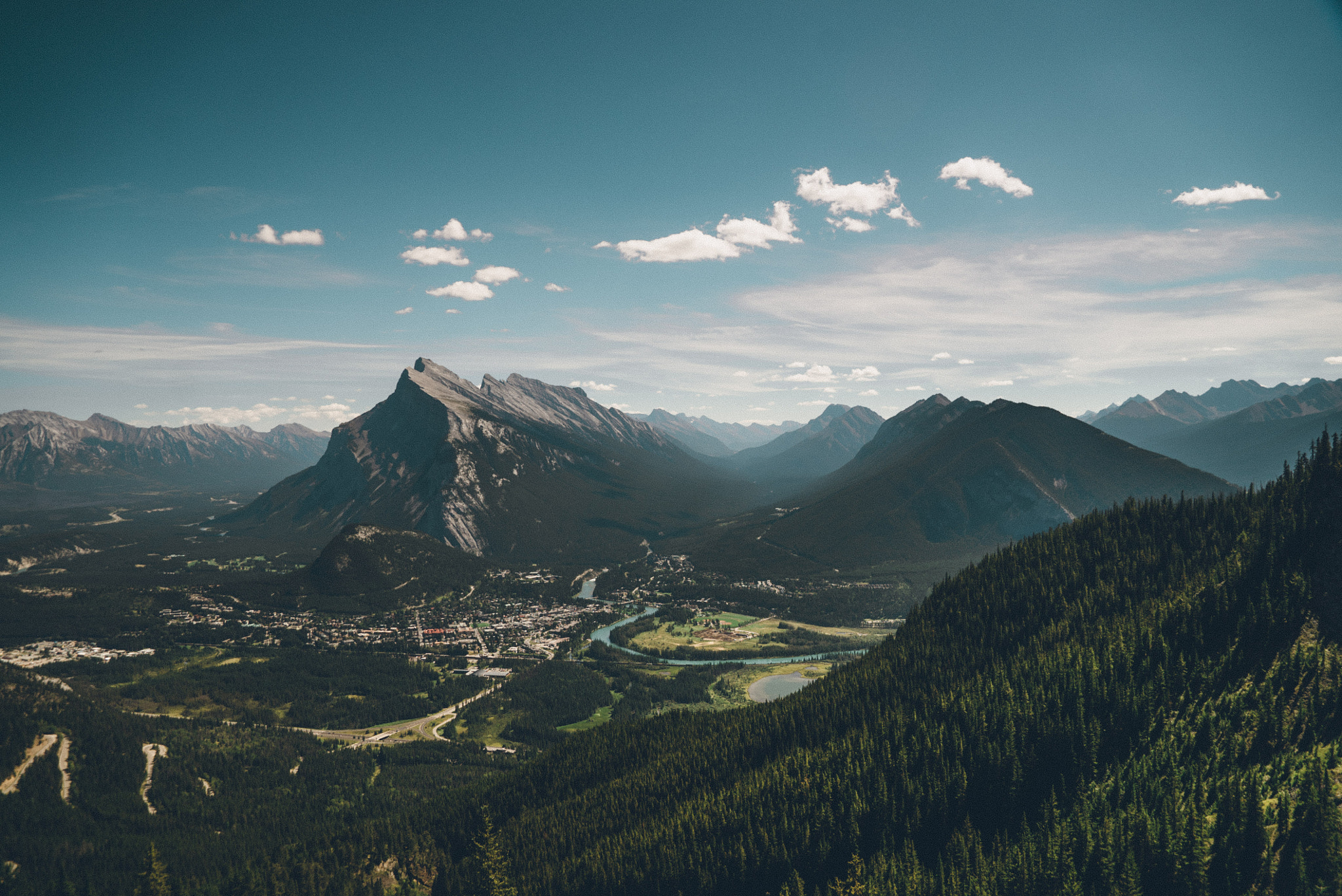 E 24-105mm F4 sample photo. Banff, alberta photography