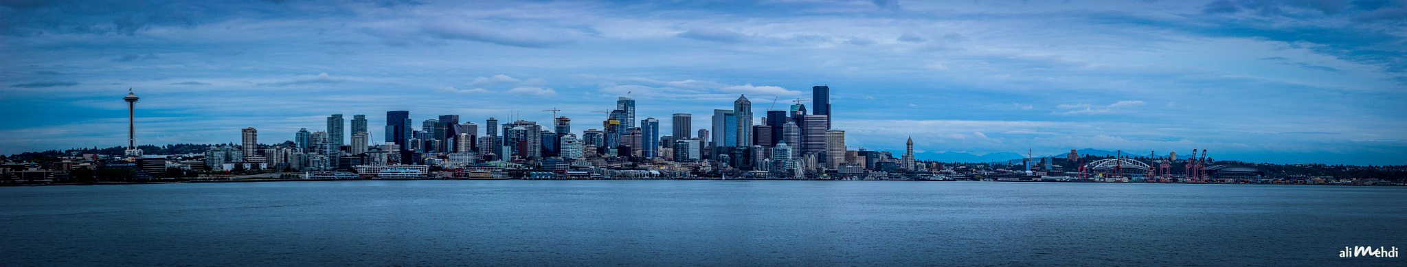 Canon EF 28-135mm F3.5-5.6 IS USM sample photo. Seattle skyline photography