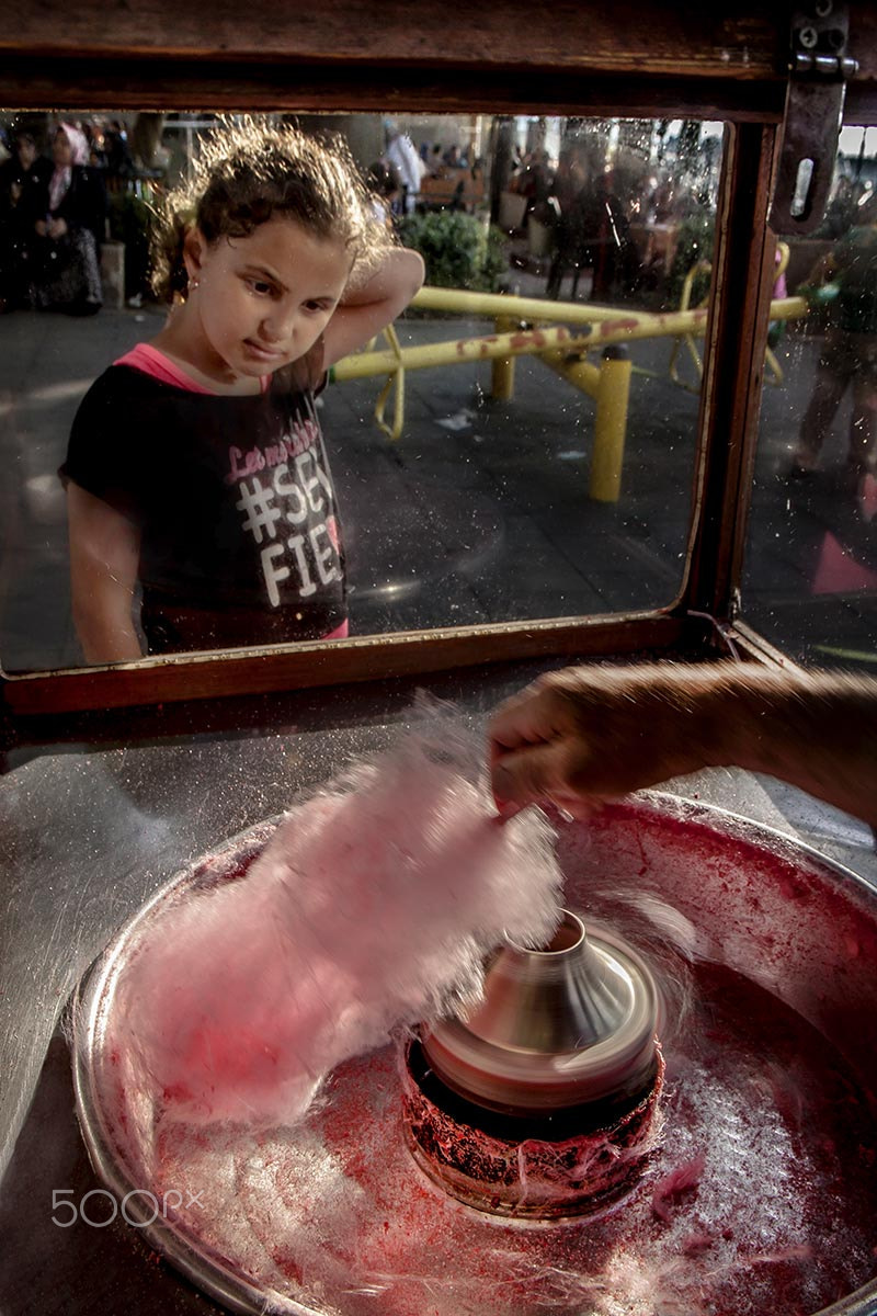 Canon EOS 500D (EOS Rebel T1i / EOS Kiss X3) sample photo. Cotton candy photography