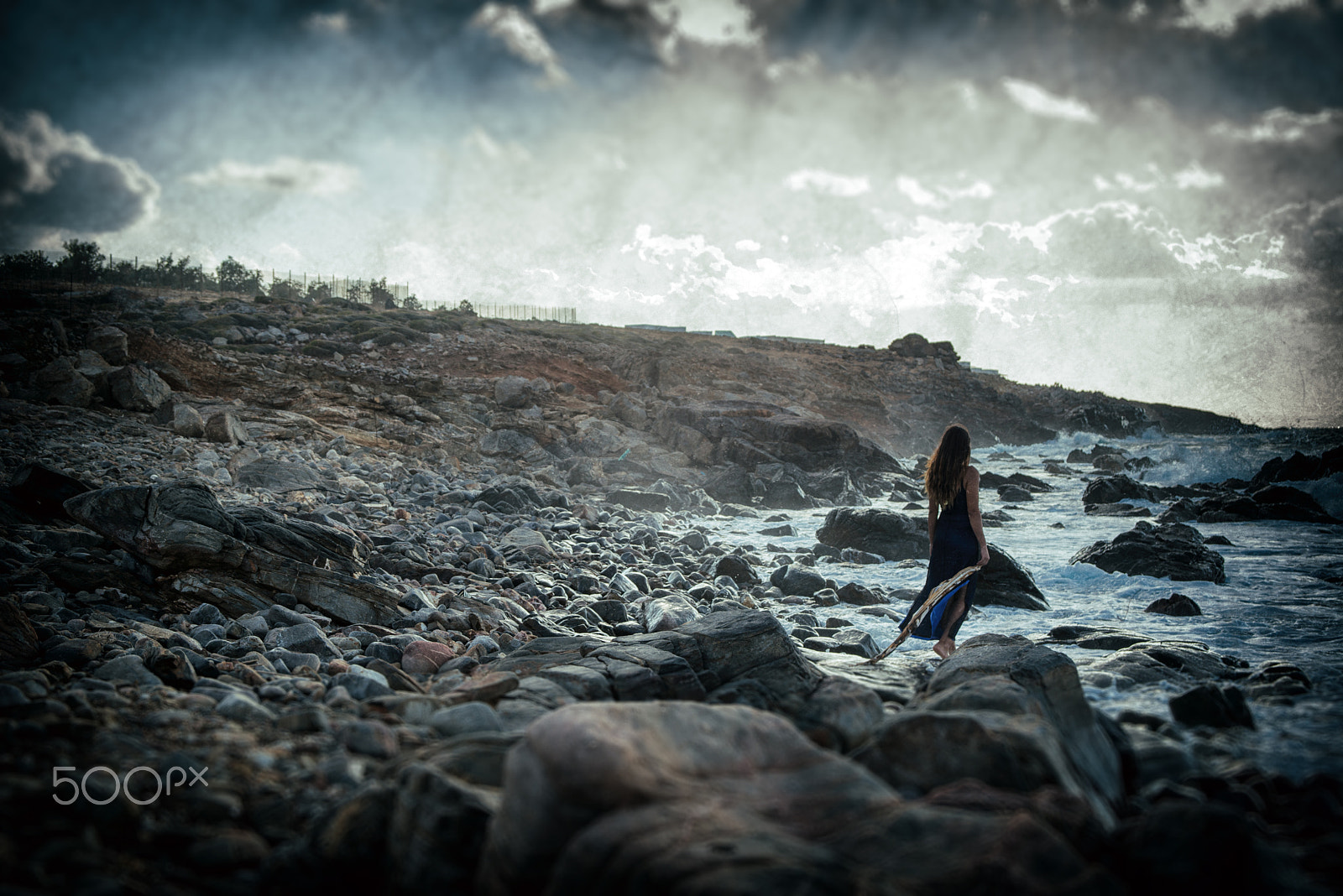 AF Zoom-Nikkor 28-105mm f/3.5-4.5D IF sample photo. Woman taking the leap of faith. photography