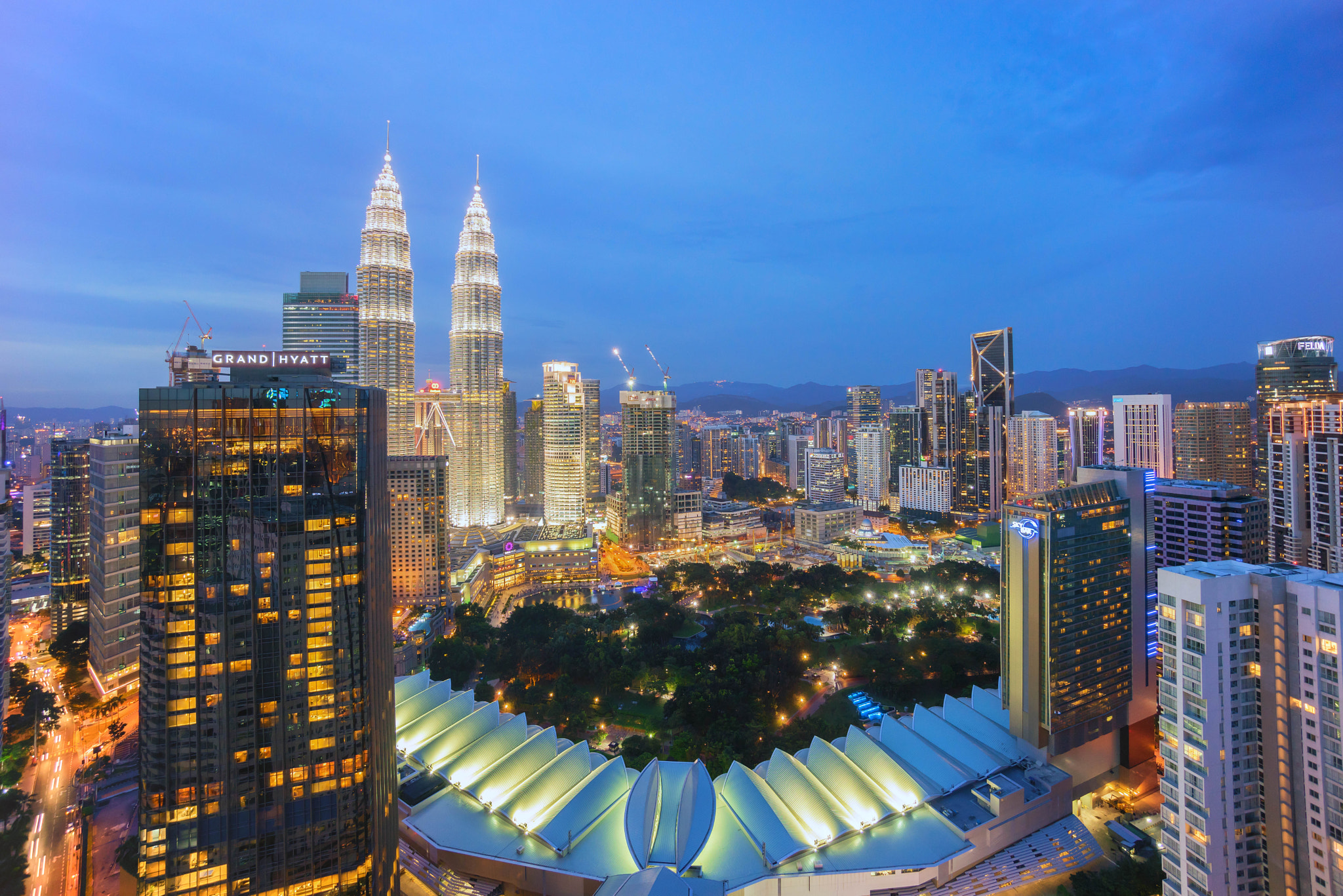 Sony E 10-18mm F4 OSS sample photo. Aerial view of kuala lumpur city skyline photography