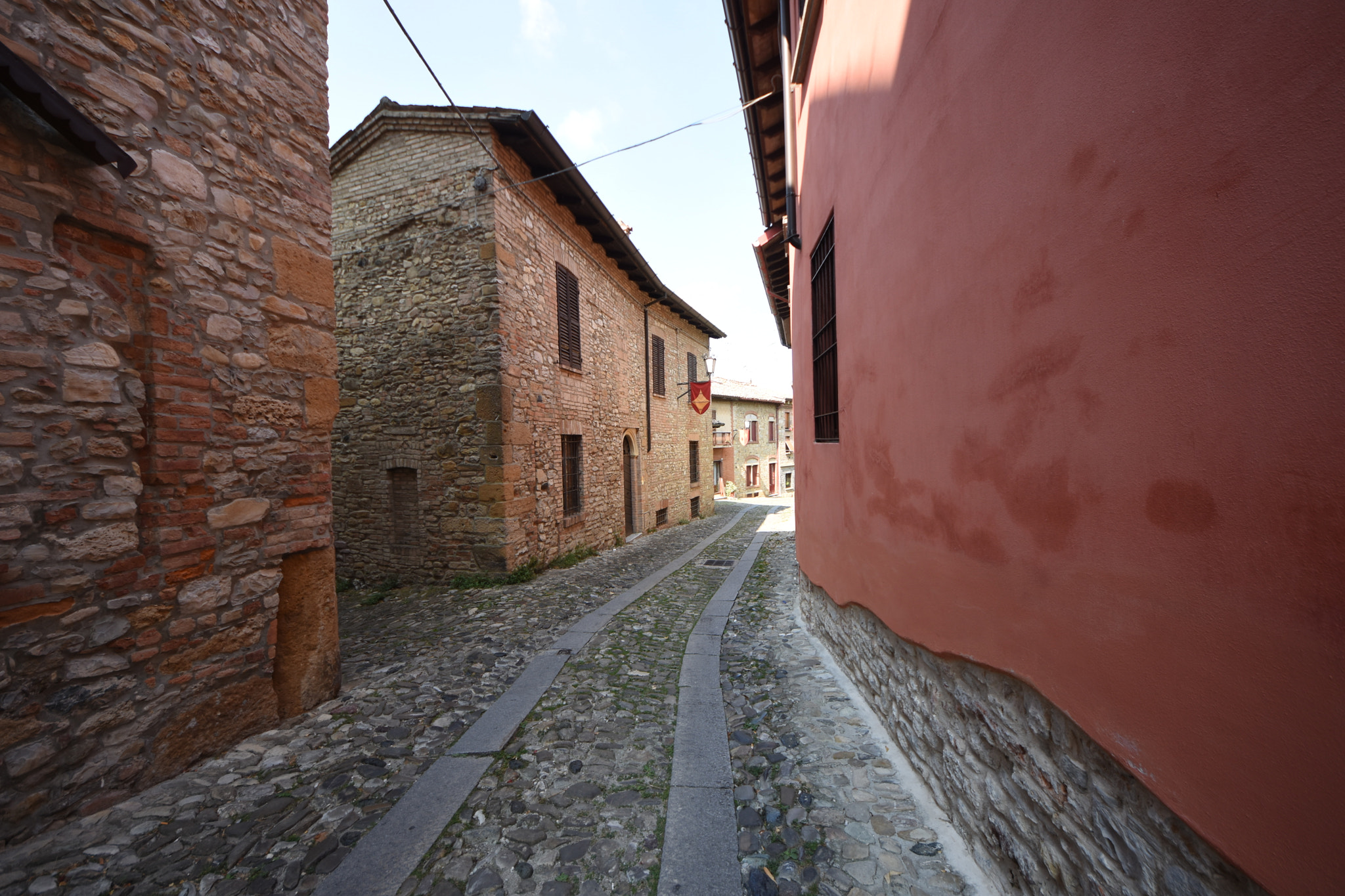 Sigma 8-16mm F4.5-5.6 DC HSM sample photo. Castell'arquato photography