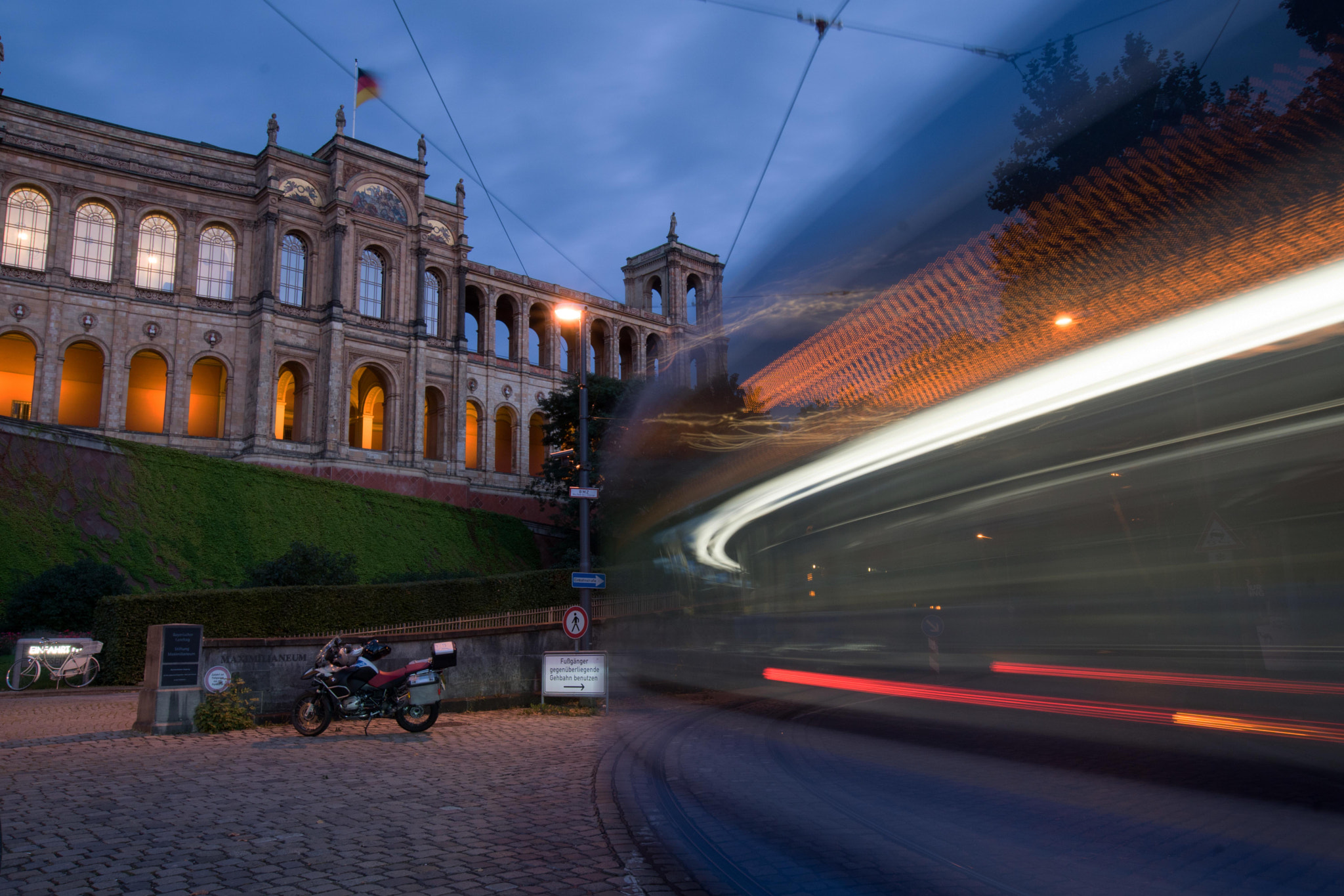 Sony ILCA-77M2 + Sigma 10-20mm F3.5 EX DC HSM sample photo. Maximilianeum at night photography