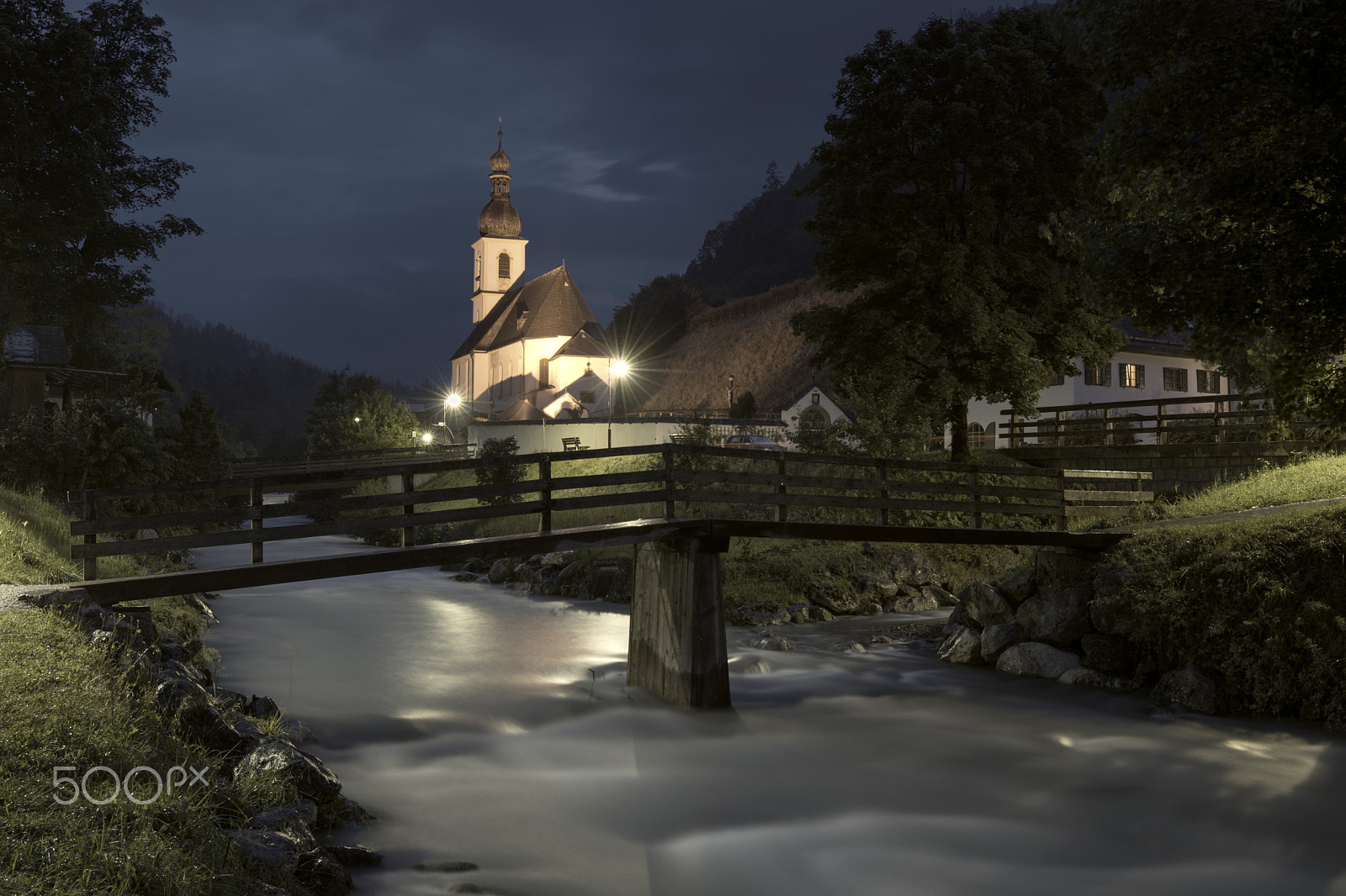Nikon AF-S Nikkor 17-35mm F2.8D ED-IF sample photo. St. sebastian church in ramsau at night photography