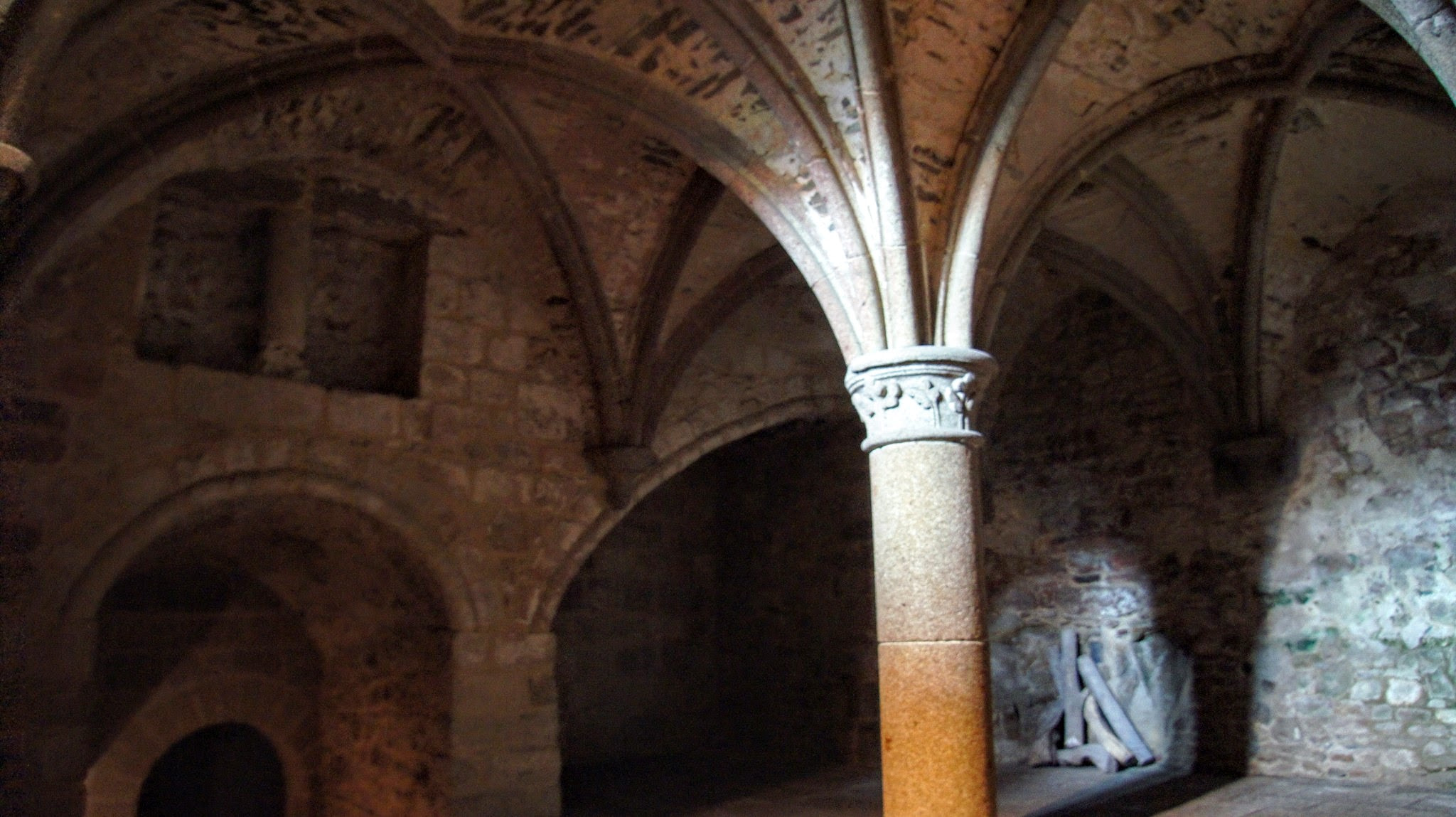 Sony DT 16-105mm F3.5-5.6 sample photo. Inside mount saint michael abbey photography