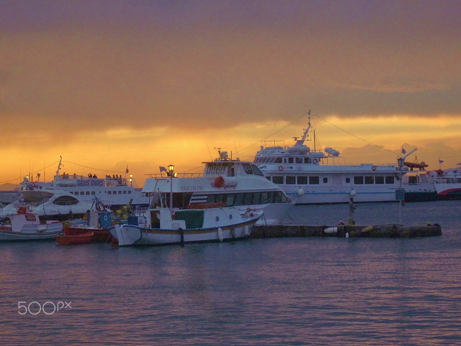 Canon PowerShot SD1300 IS (IXUS 105 / IXY 200F) sample photo. Mykonos island greece at sunset photography