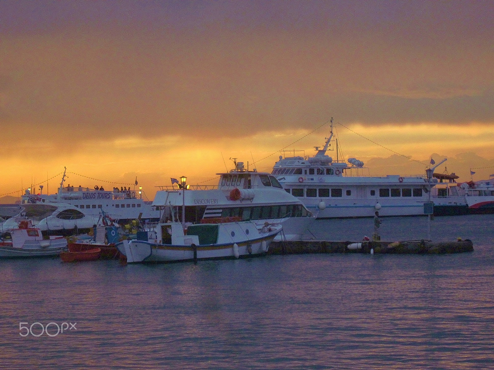 Canon PowerShot SD1300 IS (IXUS 105 / IXY 200F) sample photo. Mykonos island greece at sunset photography