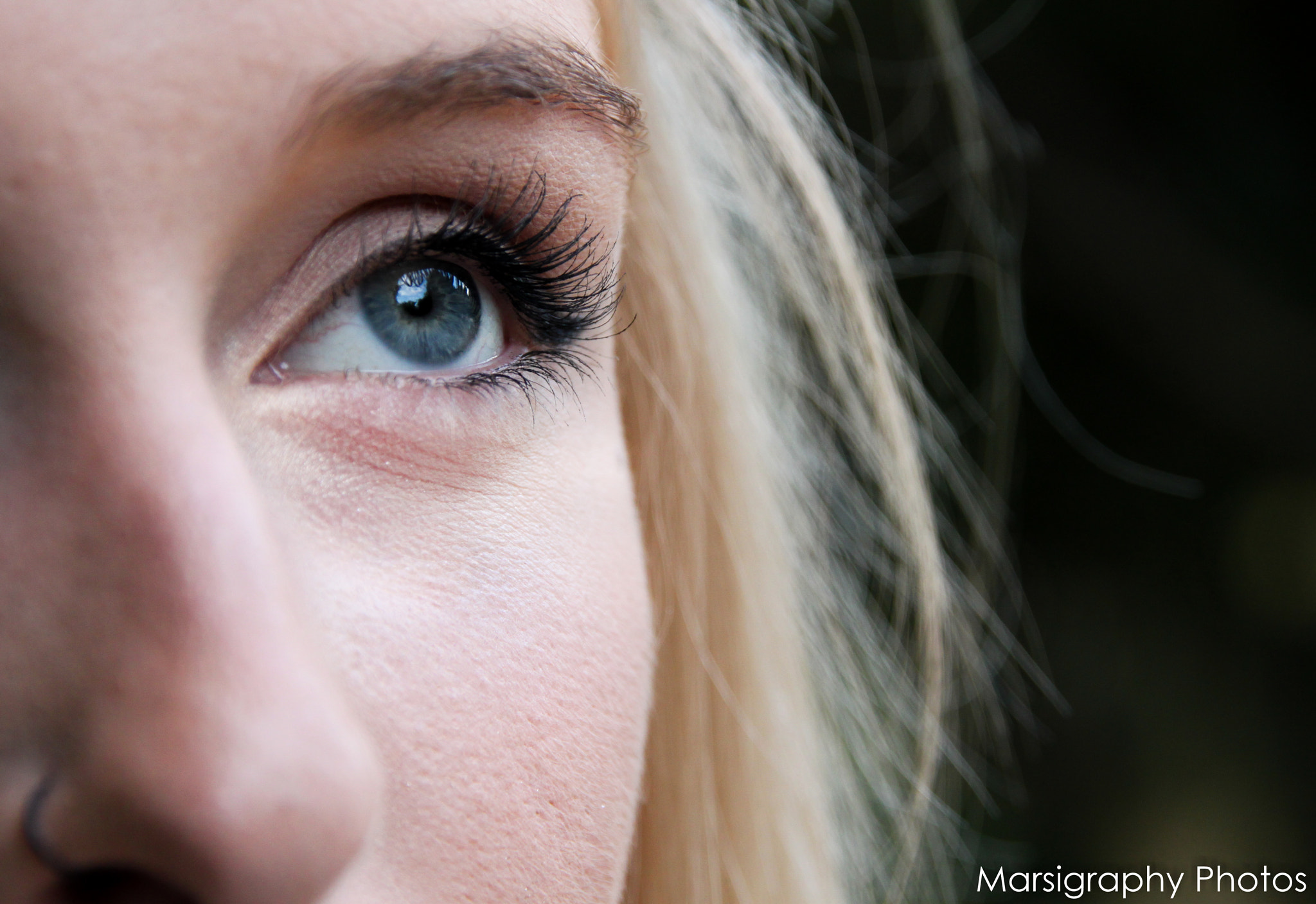 Sigma 18-200mm f/3.5-6.3 DC OS sample photo. Her eyes... photography