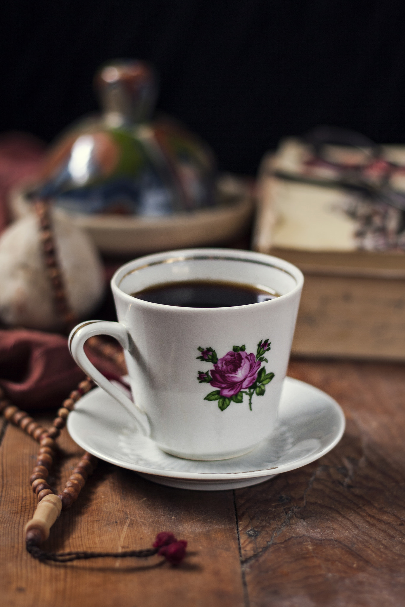 Canon EOS 1000D (EOS Digital Rebel XS / EOS Kiss F) sample photo. Cup of coffee  photography
