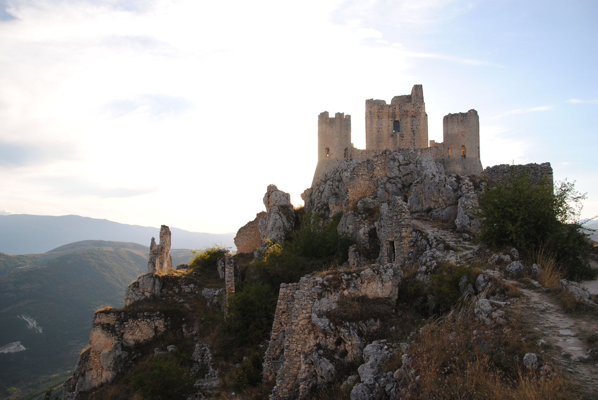 Nikon D3000 sample photo. Rocca calascio (abruzzo - italy) photography