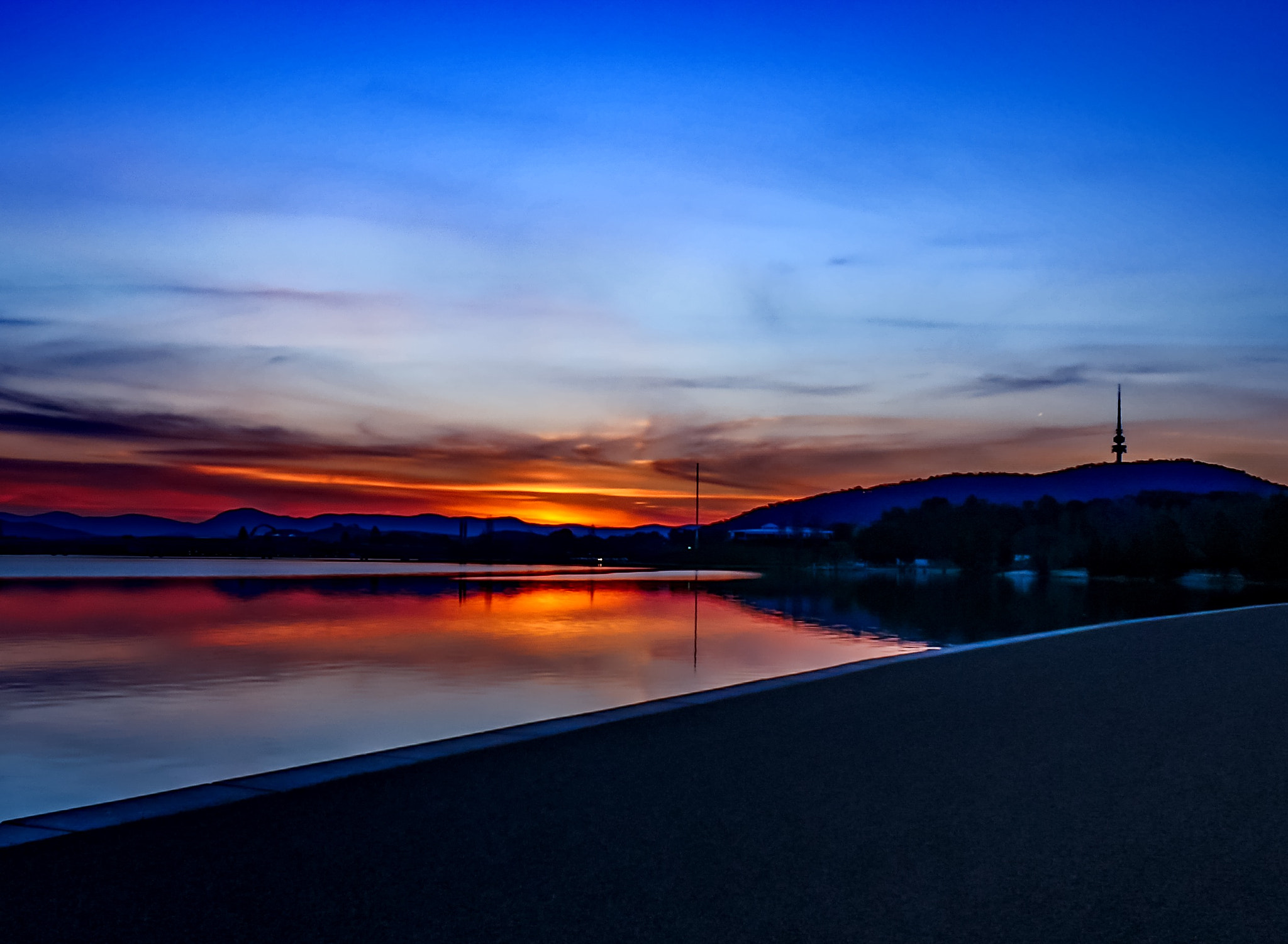 Panasonic DMC-GM1S sample photo. Sky fire - location:  lake burley griffin; act, australia photography