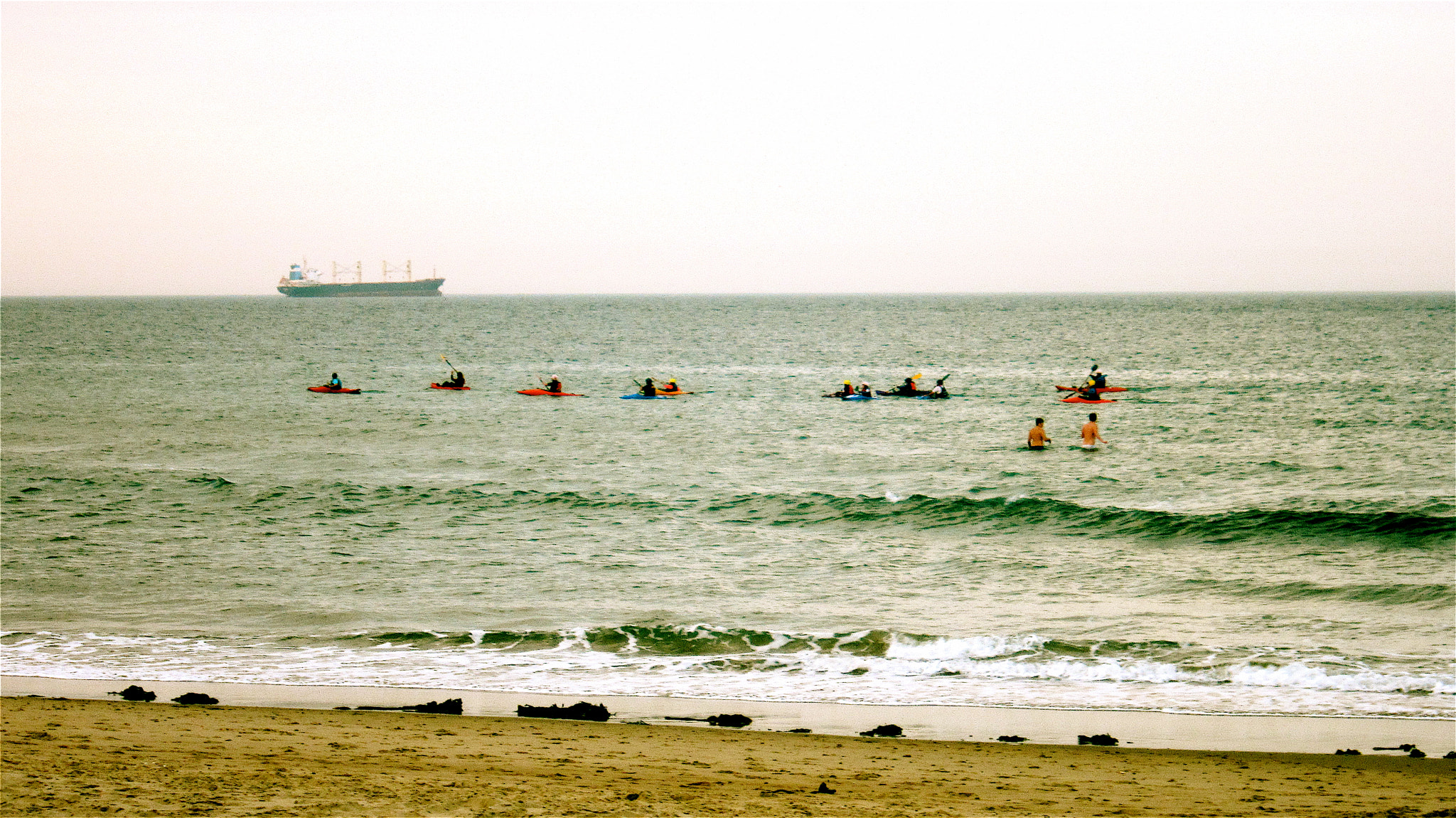 Canon PowerShot SD4000 IS (IXUS 300 HS / IXY 30S) sample photo. As we walked along longsands beach there was a gro ... photography