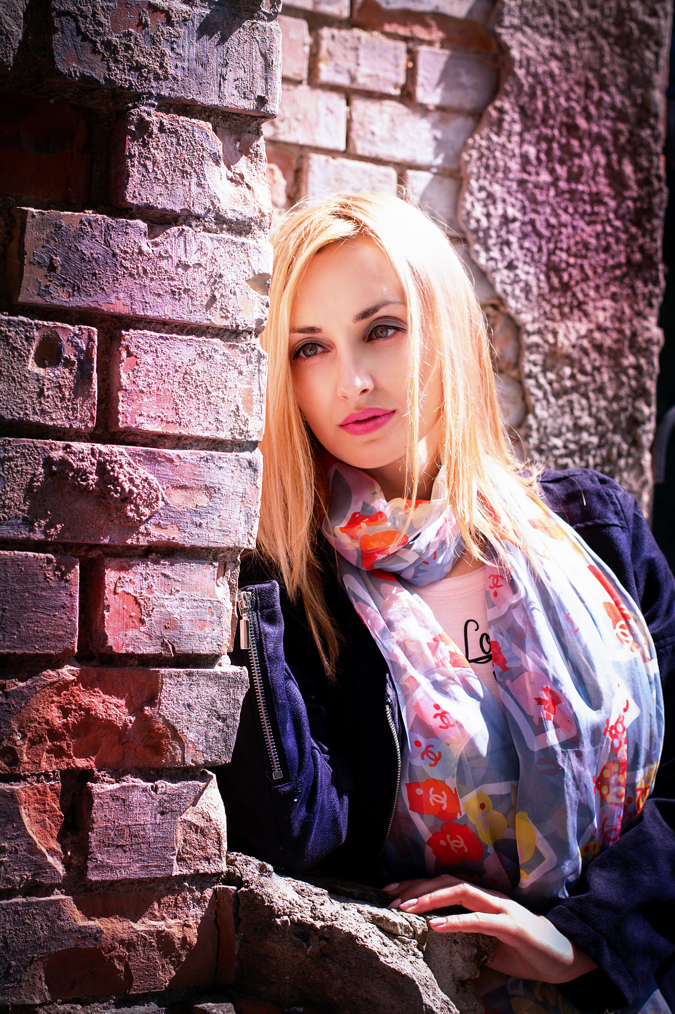 Canon EOS 1100D (EOS Rebel T3 / EOS Kiss X50) + Canon EF 40mm F2.8 STM sample photo. Ksenia photography