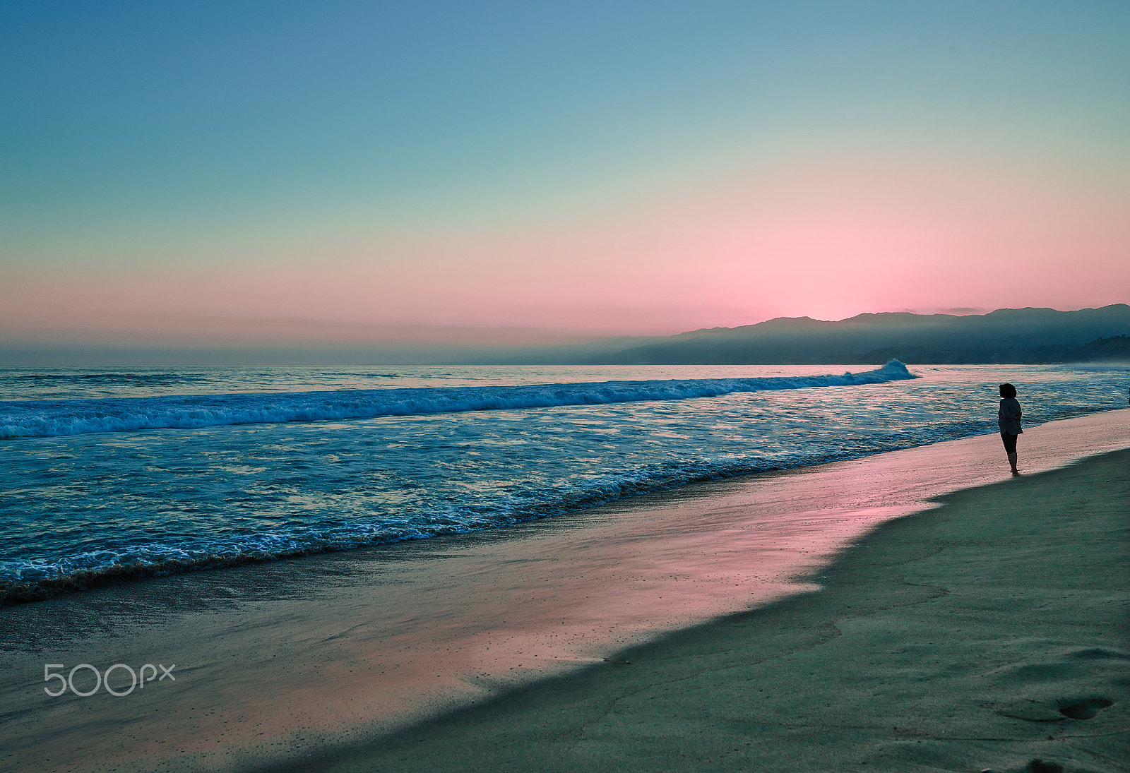 Phase One IQ3 100MP + Schneider LS 35mm f/3.5 sample photo. Sunset meditation photography