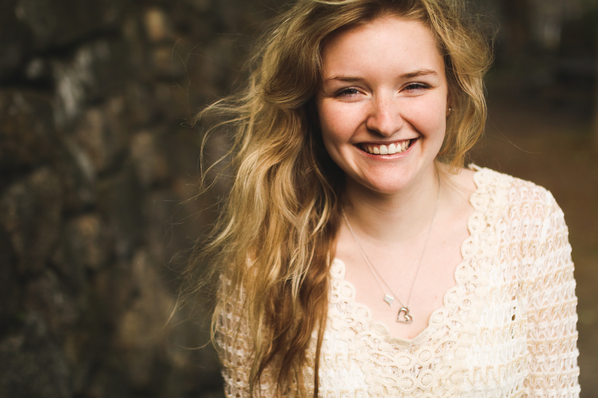 Canon EOS 80D + Sigma 35mm F1.4 DG HSM Art sample photo. Holly l photography