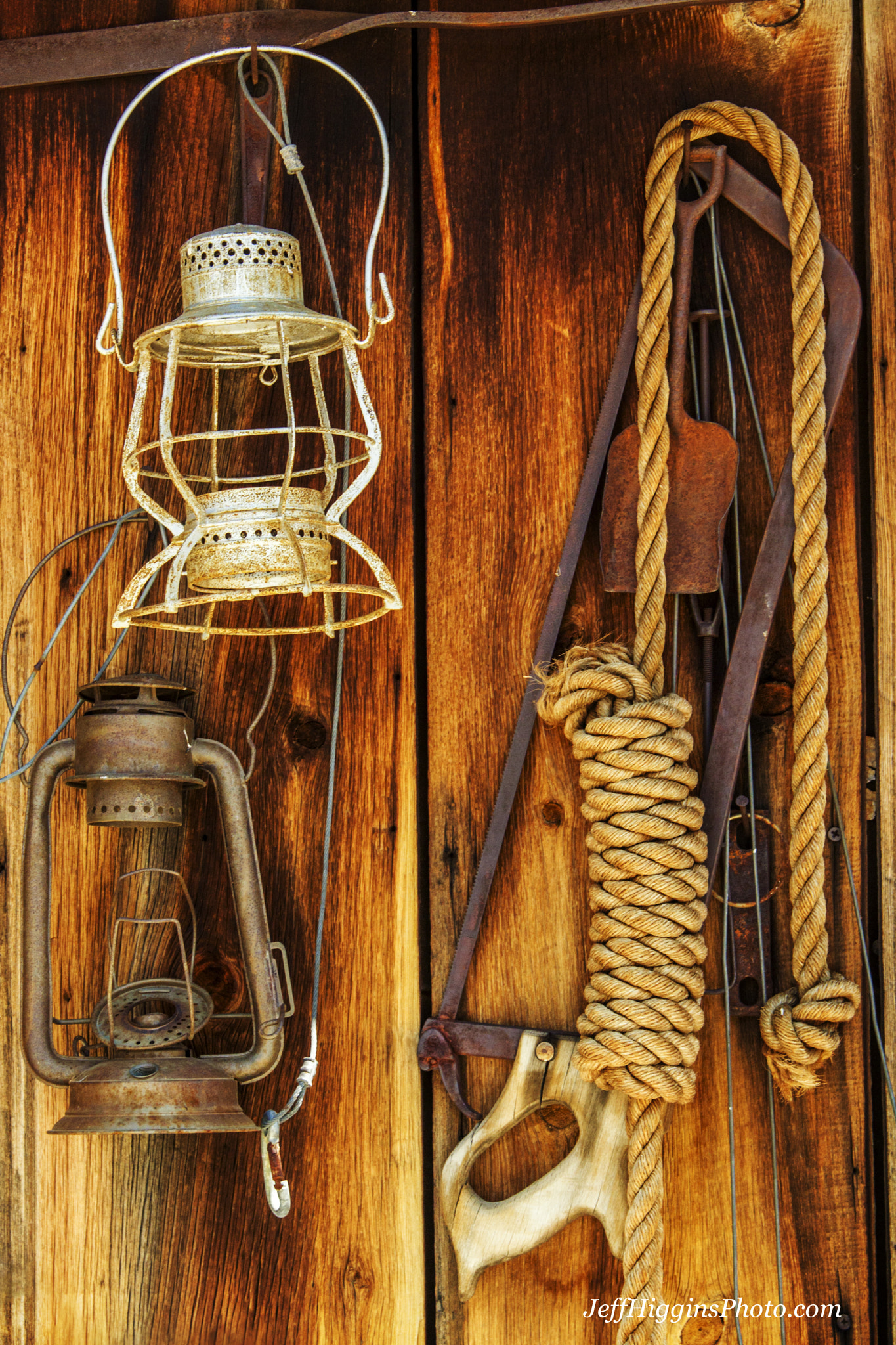 Canon EOS 50D sample photo. Rusty stuff hanging around. photography