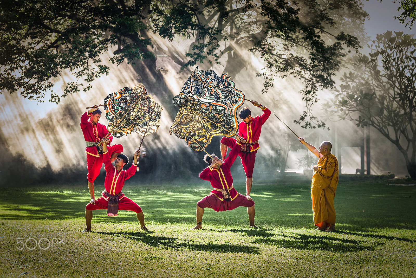 Leica APO-Summicron-M 90mm F2 ASPH sample photo. Nang yai shadow play at wat khanon photography