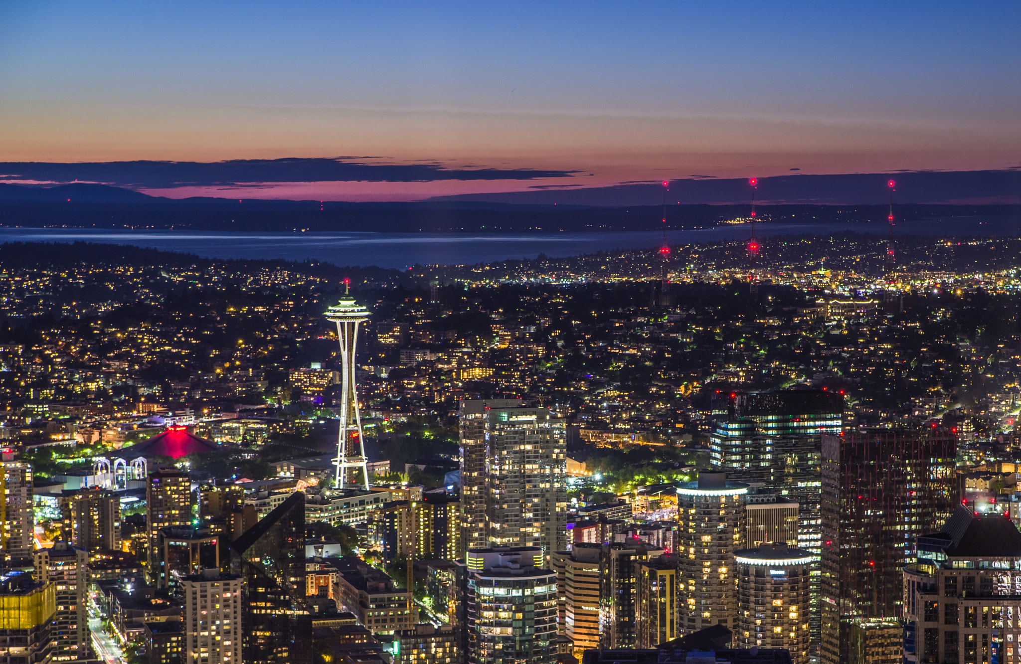 Tamron AF 28-75mm F2.8 XR Di LD Aspherical (IF) sample photo. Space needle from columbia tower photography