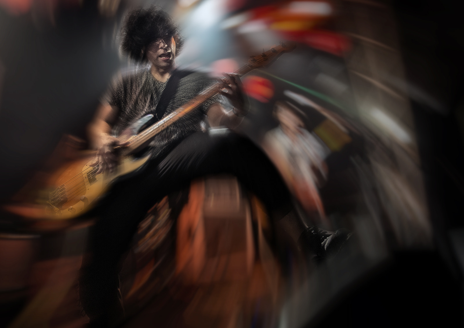 Canon EOS-1D X + Canon EF 17-40mm F4L USM sample photo. Onstage photography photography