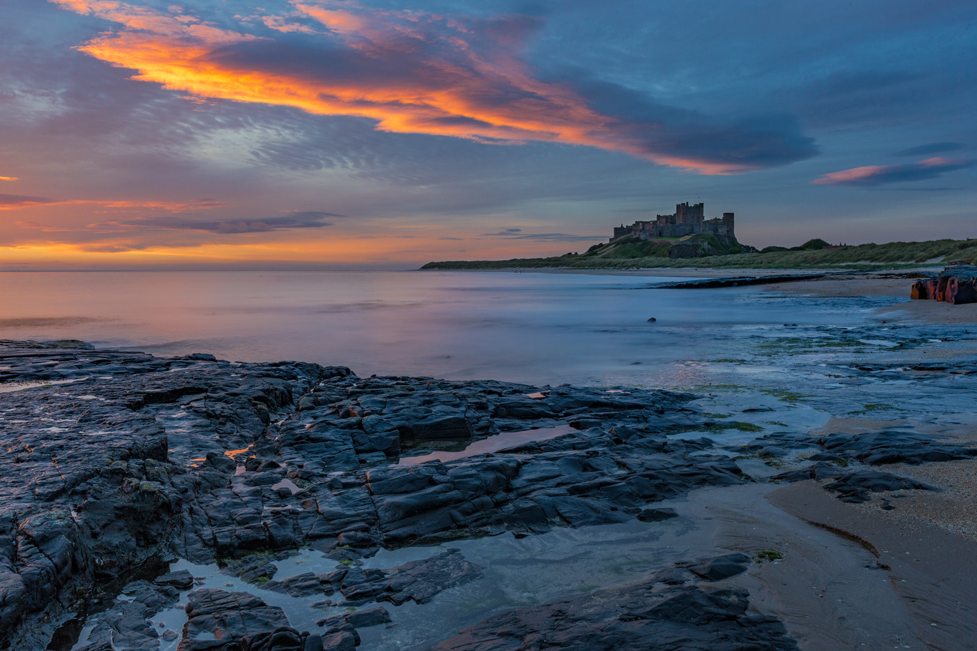 Canon EF 35mm F1.4L II USM sample photo. Bamburgh sunrise photography