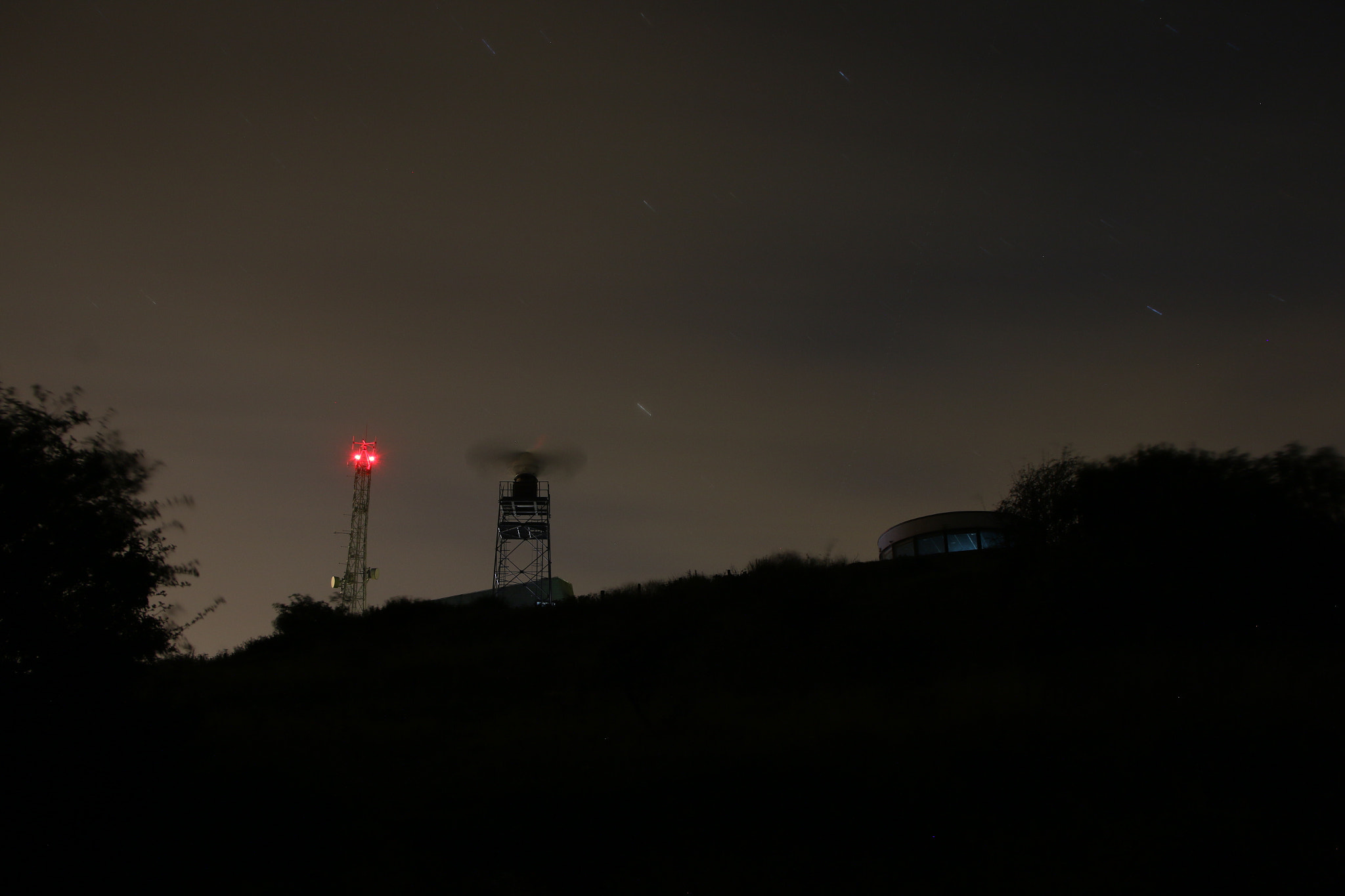 Sigma 18-125mm F3.8-5.6 DC OS HSM sample photo. White cliffs at night photography