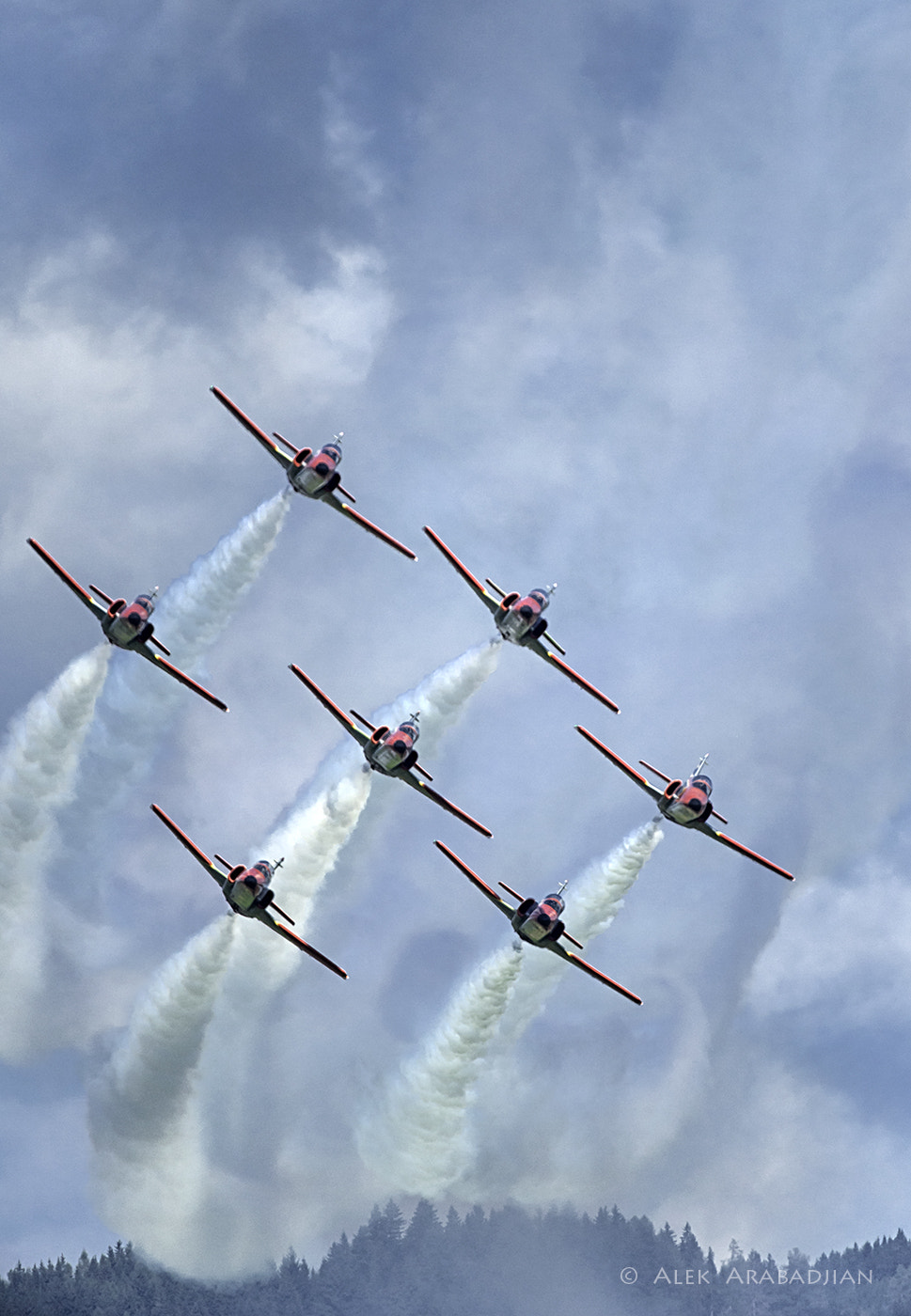 Nikon D5 sample photo. Smoke trails (2) photography